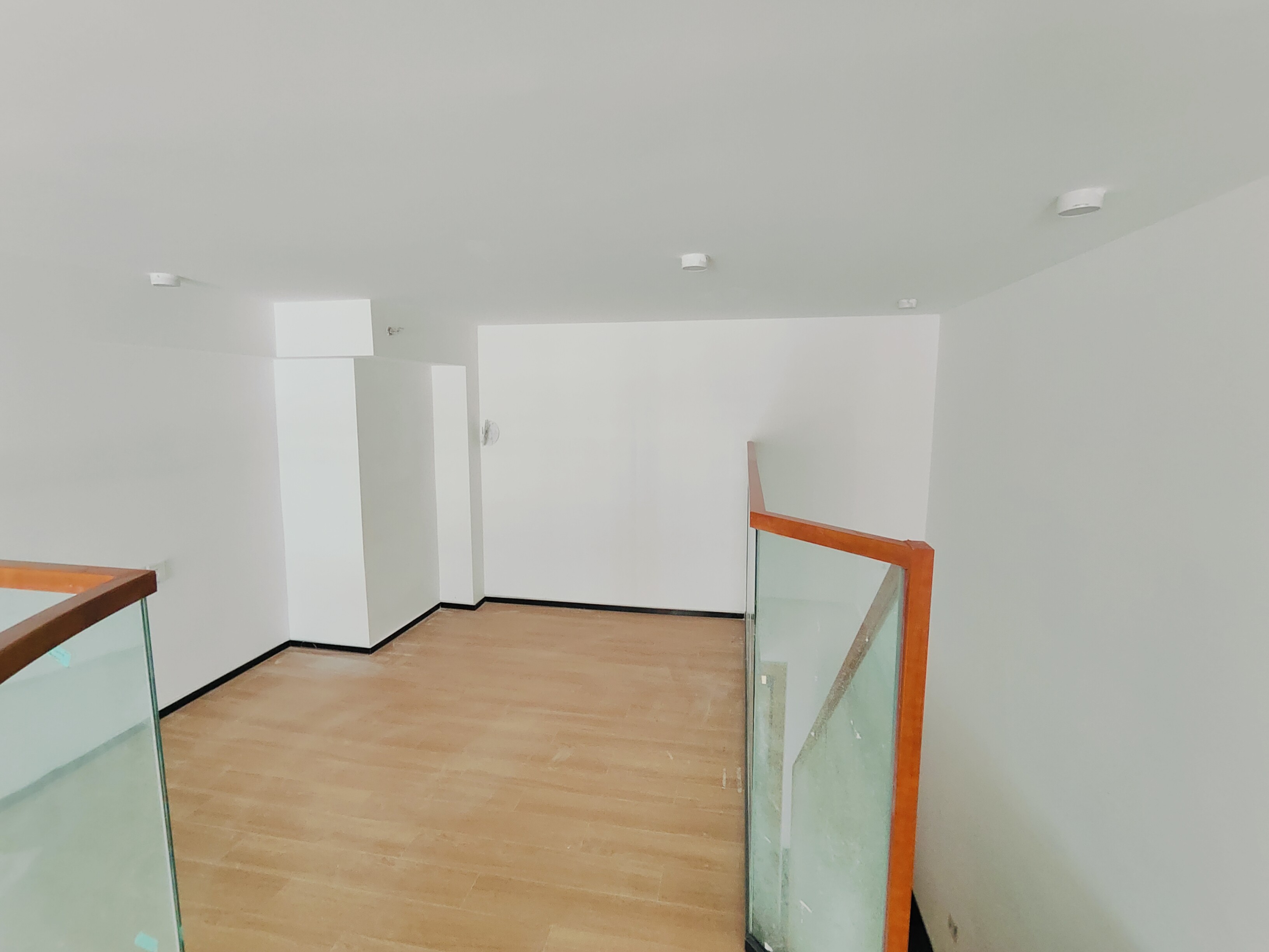 恒大滨河左岸公寓(临湖公馆花园)