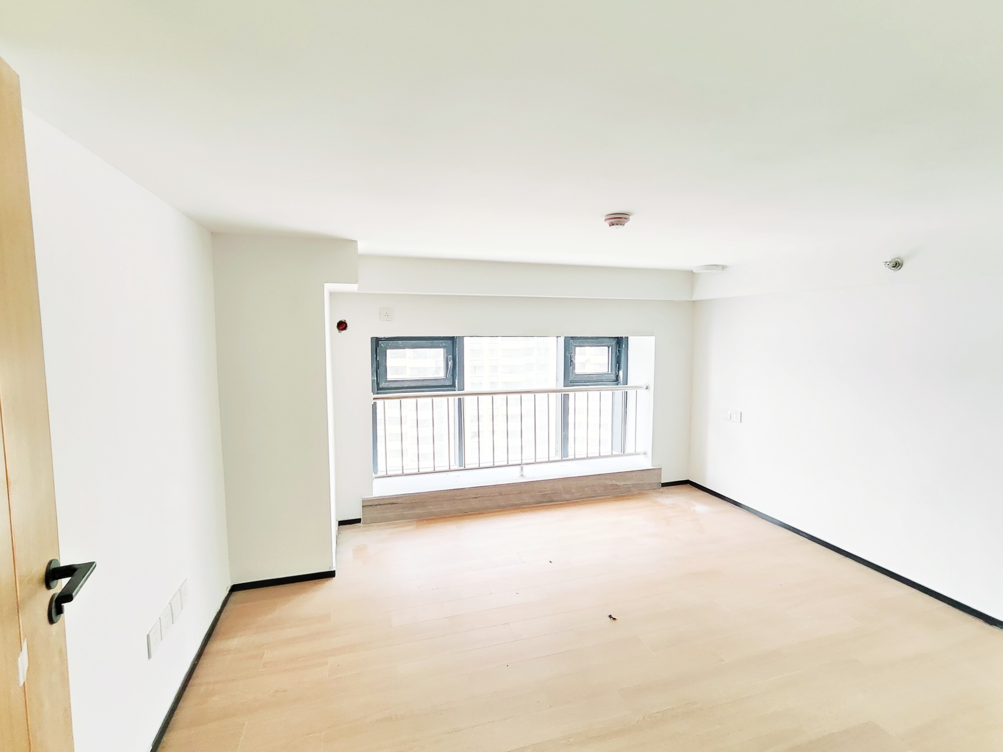 恒大滨河左岸公寓(临湖公馆花园)