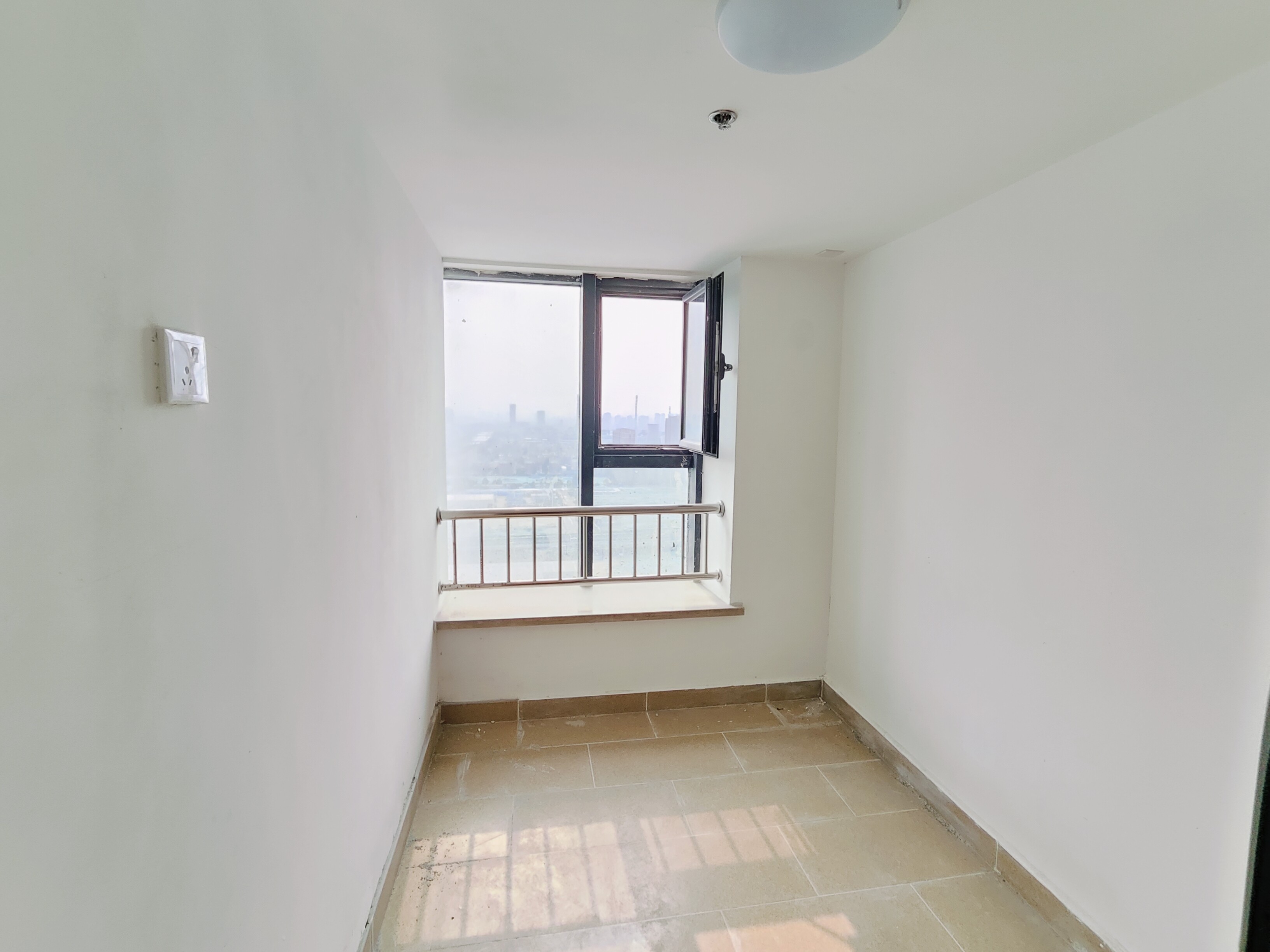 恒大滨河左岸公寓(临湖公馆花园)