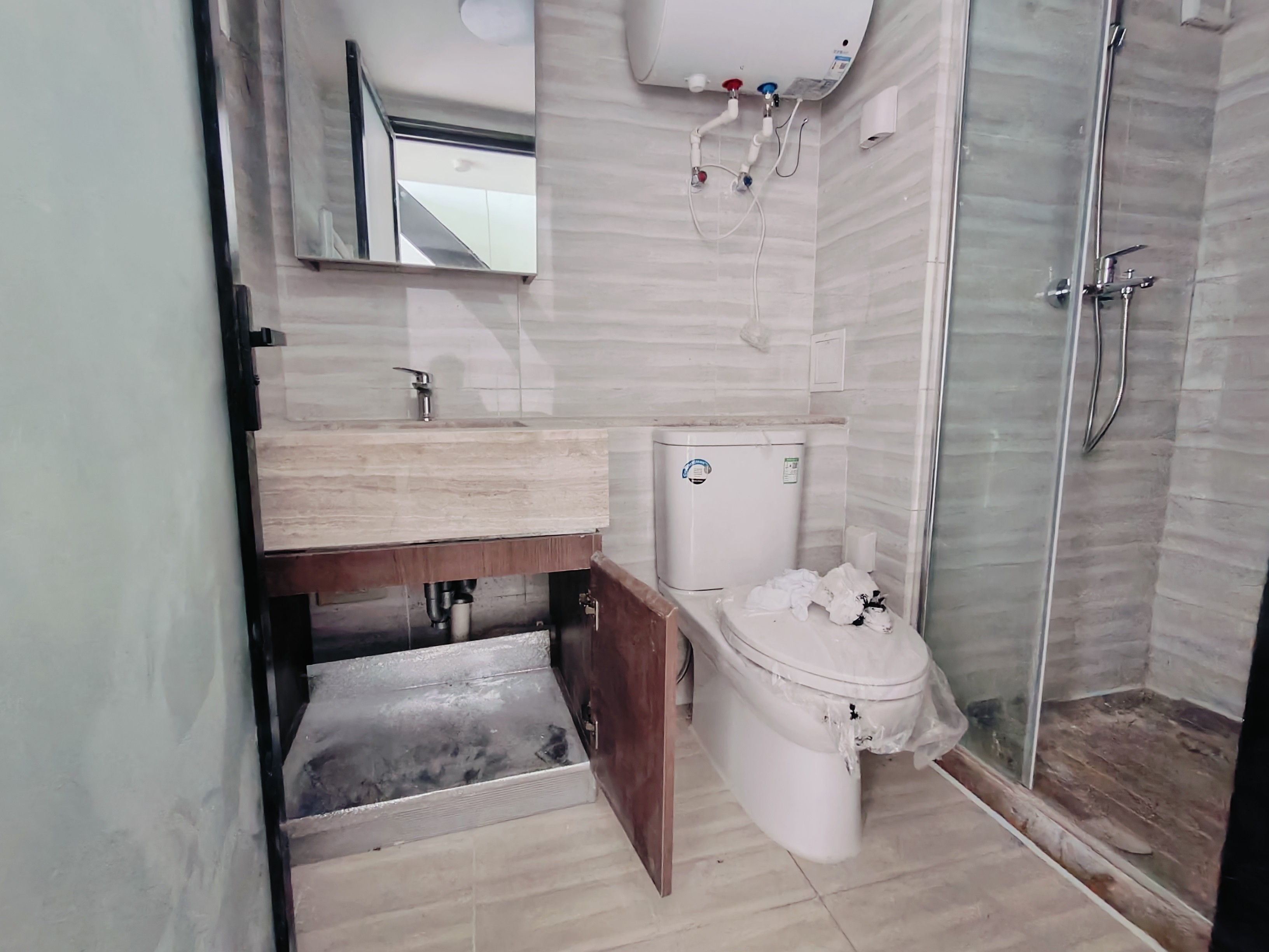 恒大滨河左岸公寓(临湖公馆花园)