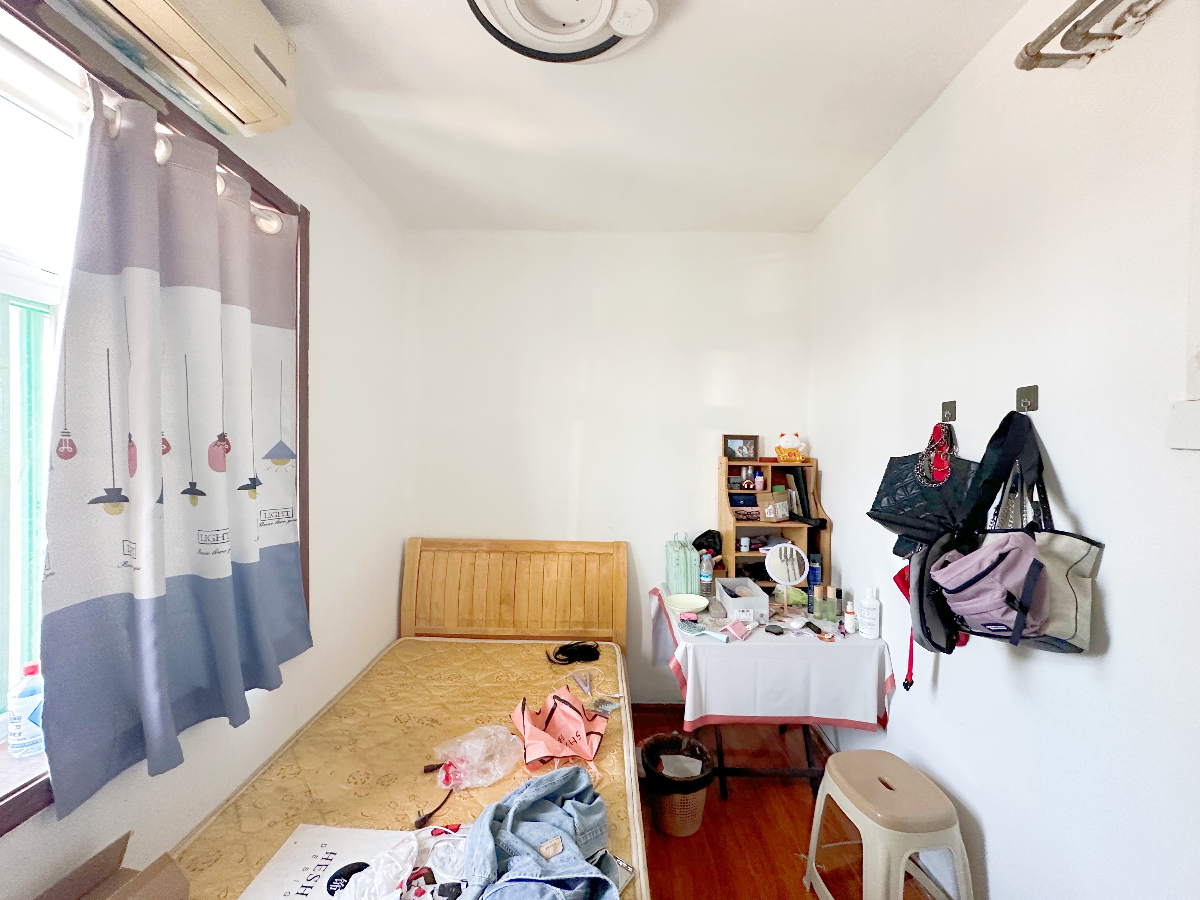 万盛街单位宿舍