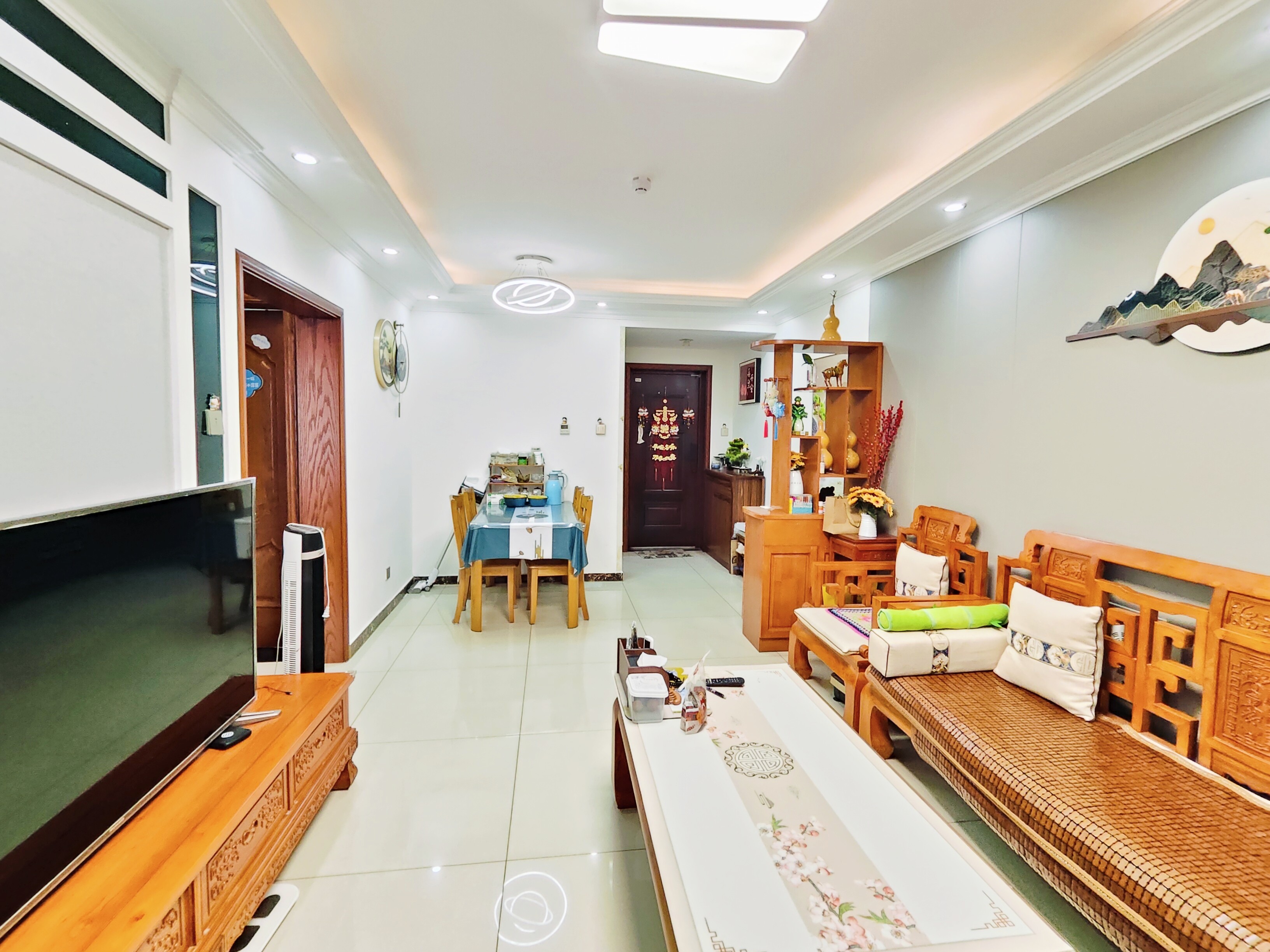 海尔云世界滟澜公馆花园