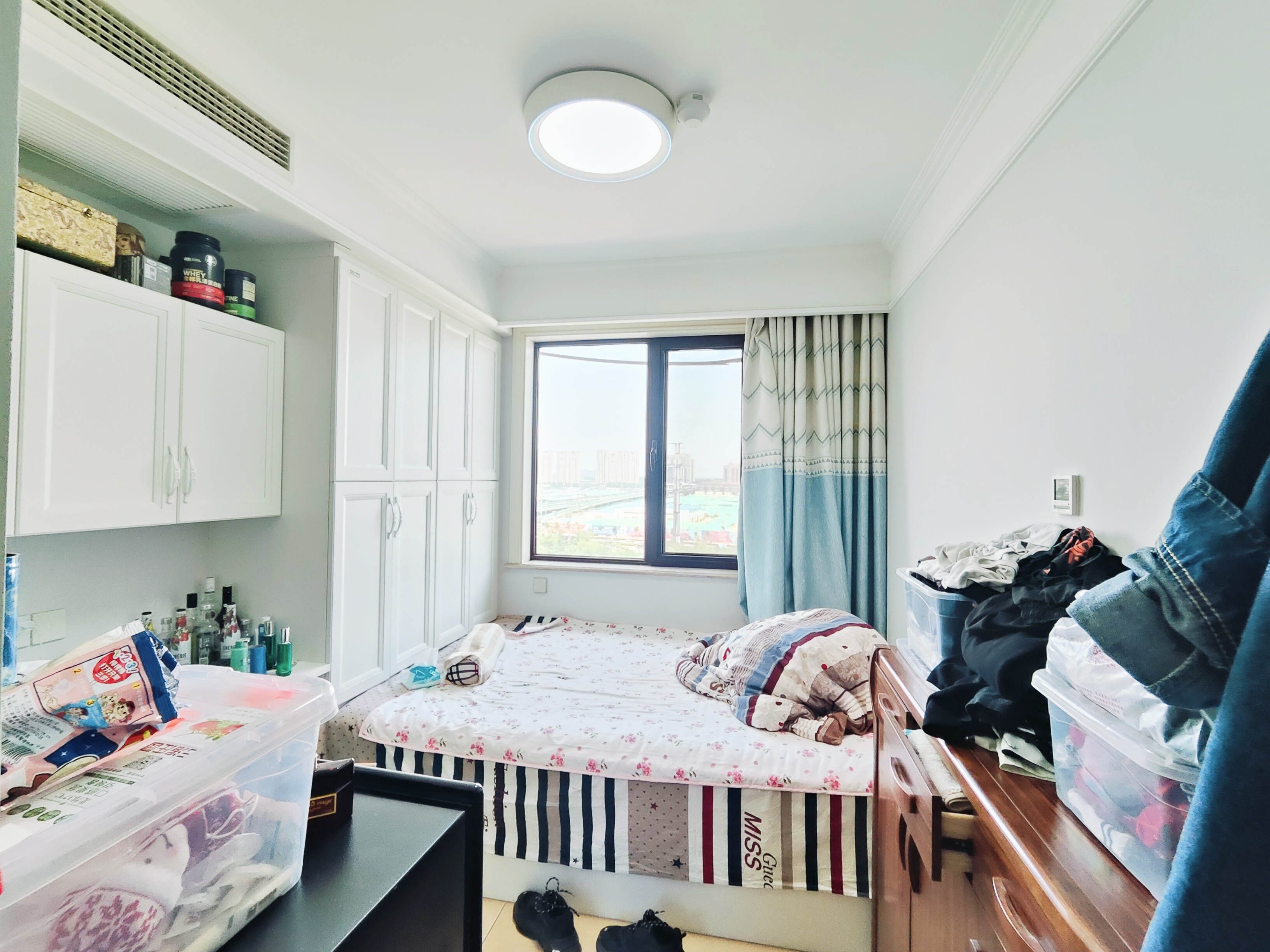 海尔云世界滟澜公馆花园