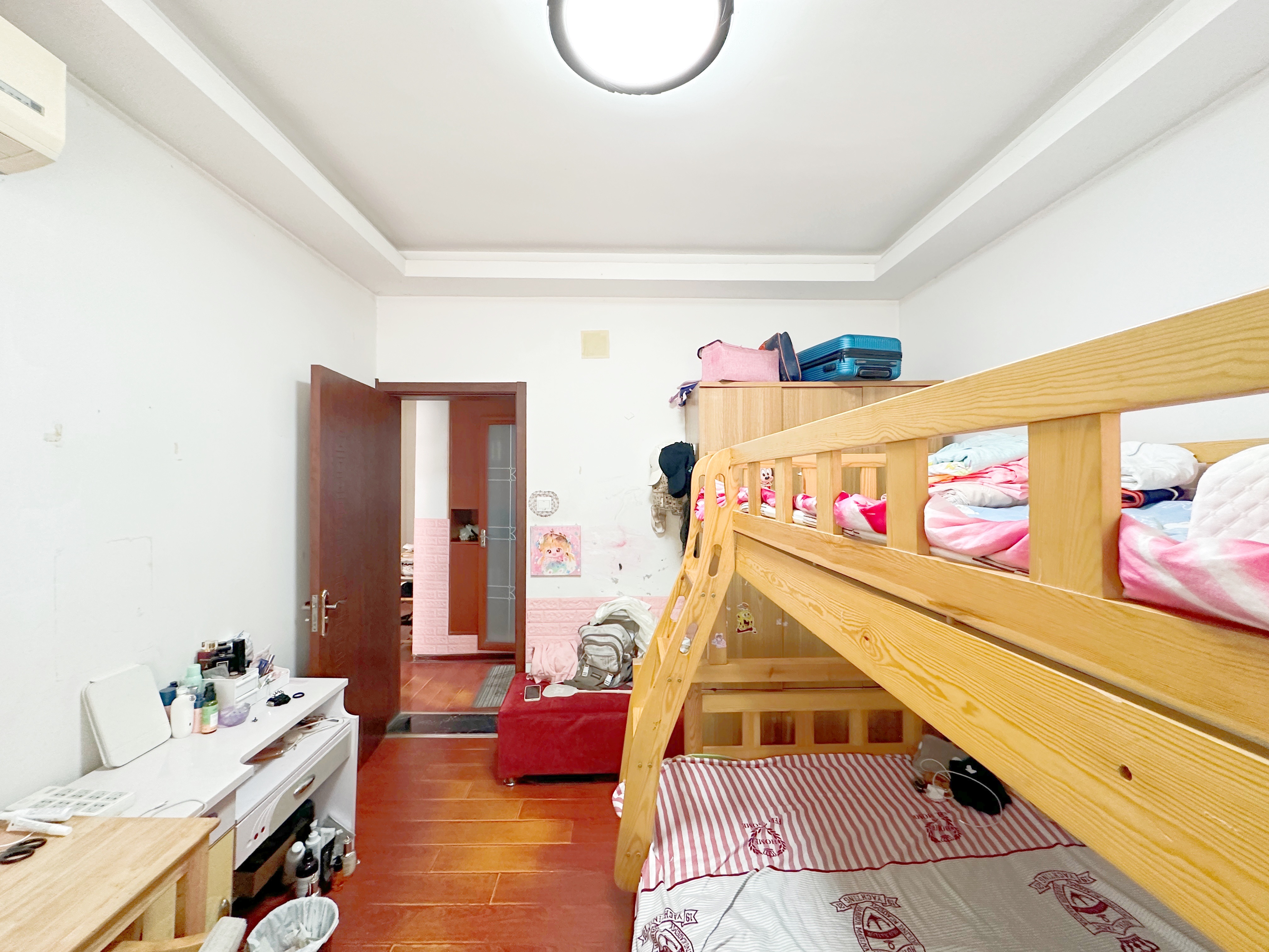 凤凰山路25号院