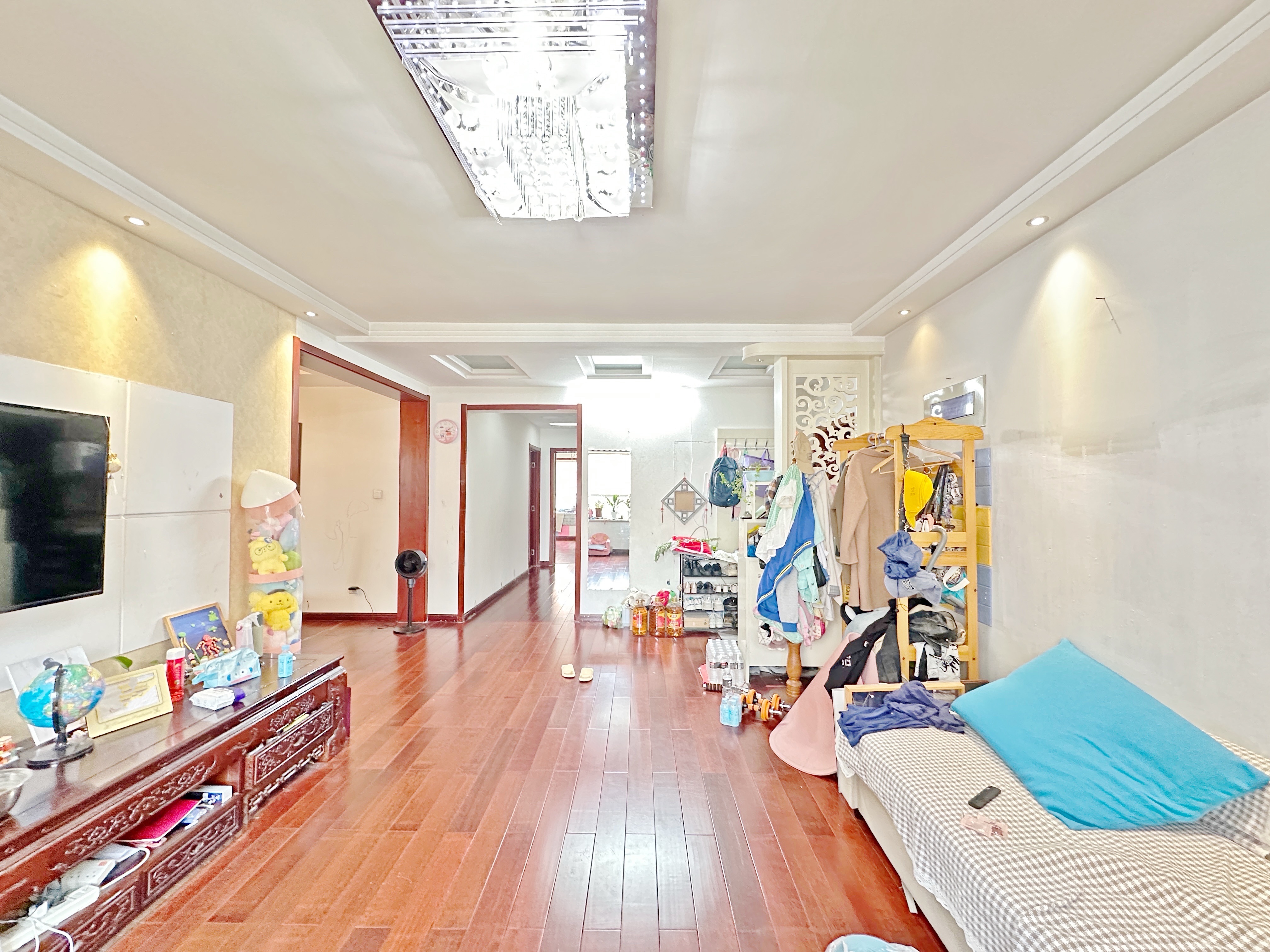 卧龙花园龙泰苑