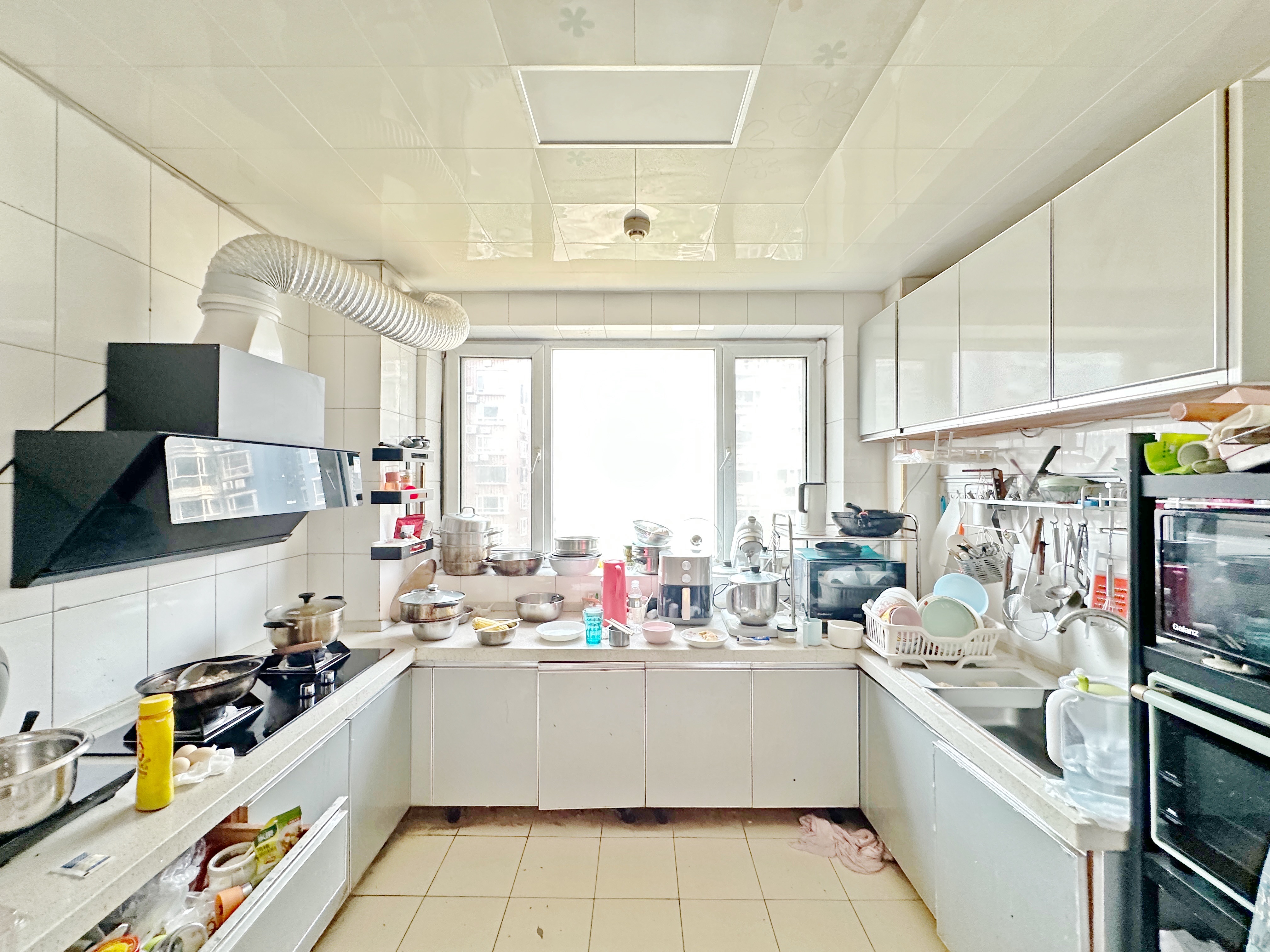 卧龙花园龙泰苑