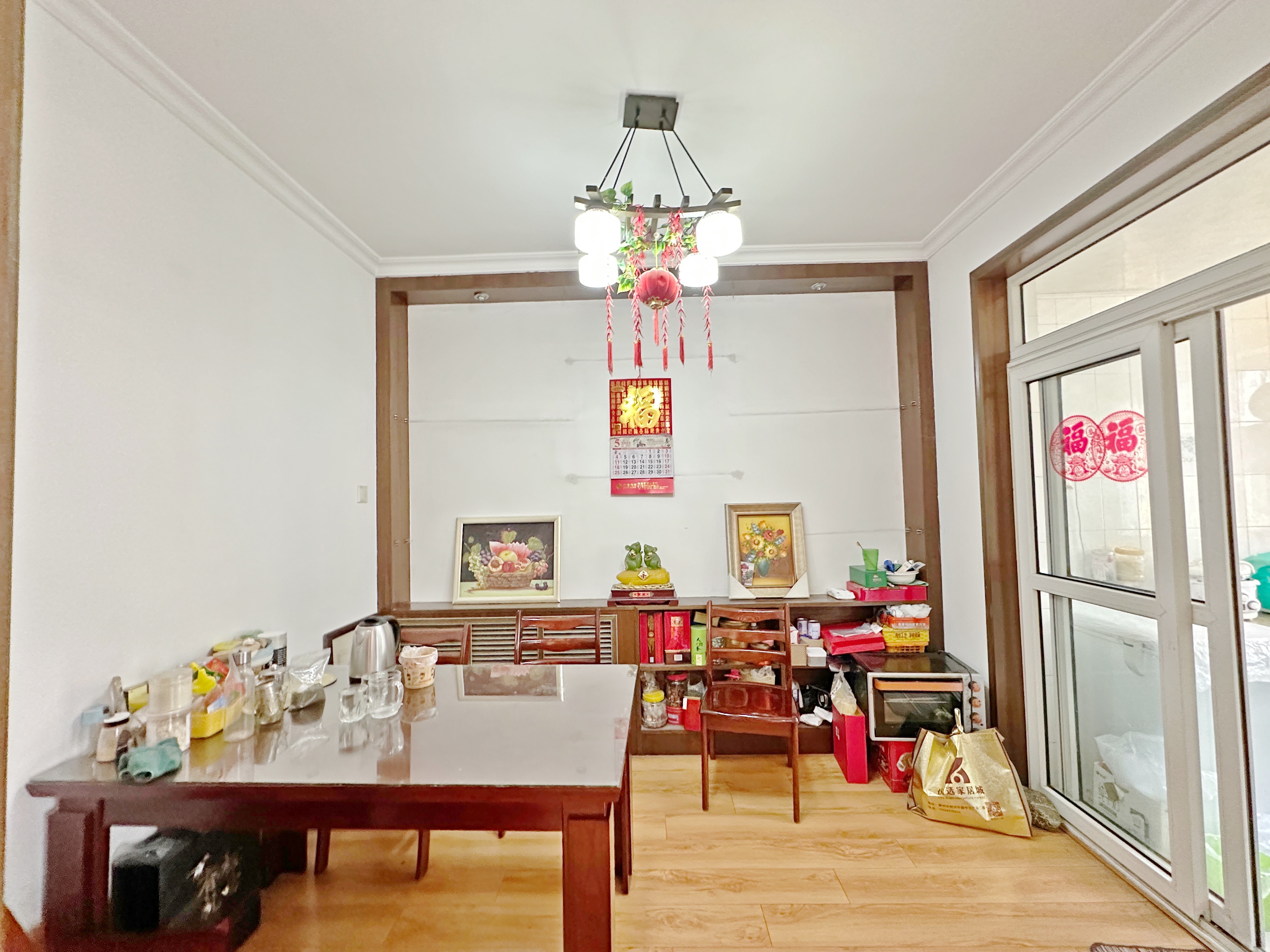 卧龙花园龙盛苑