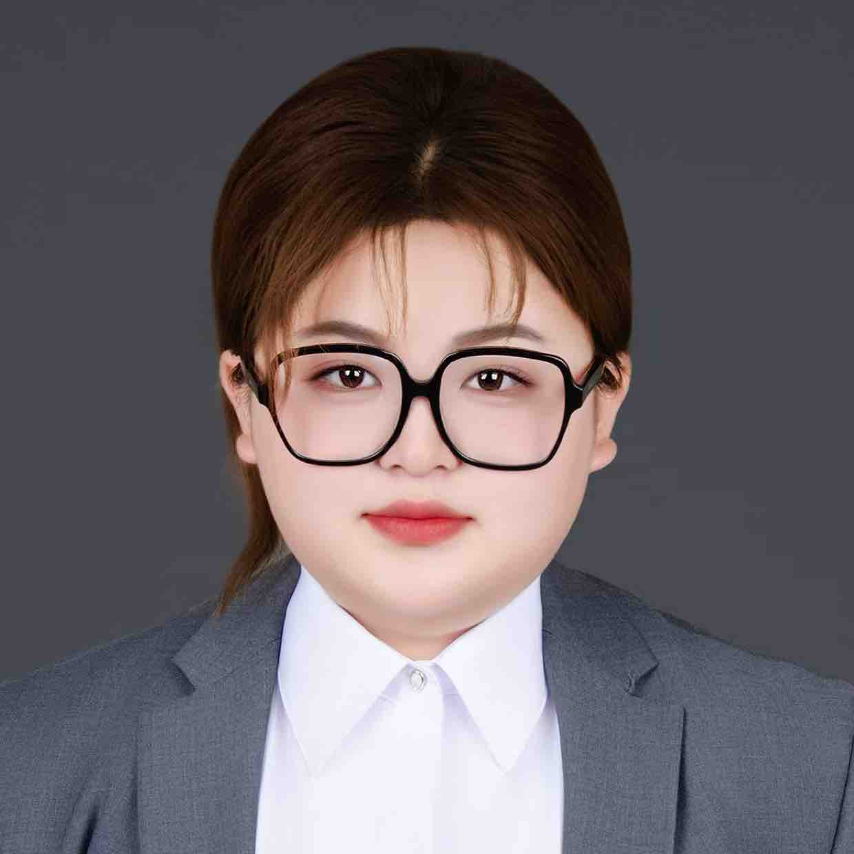 李薪月