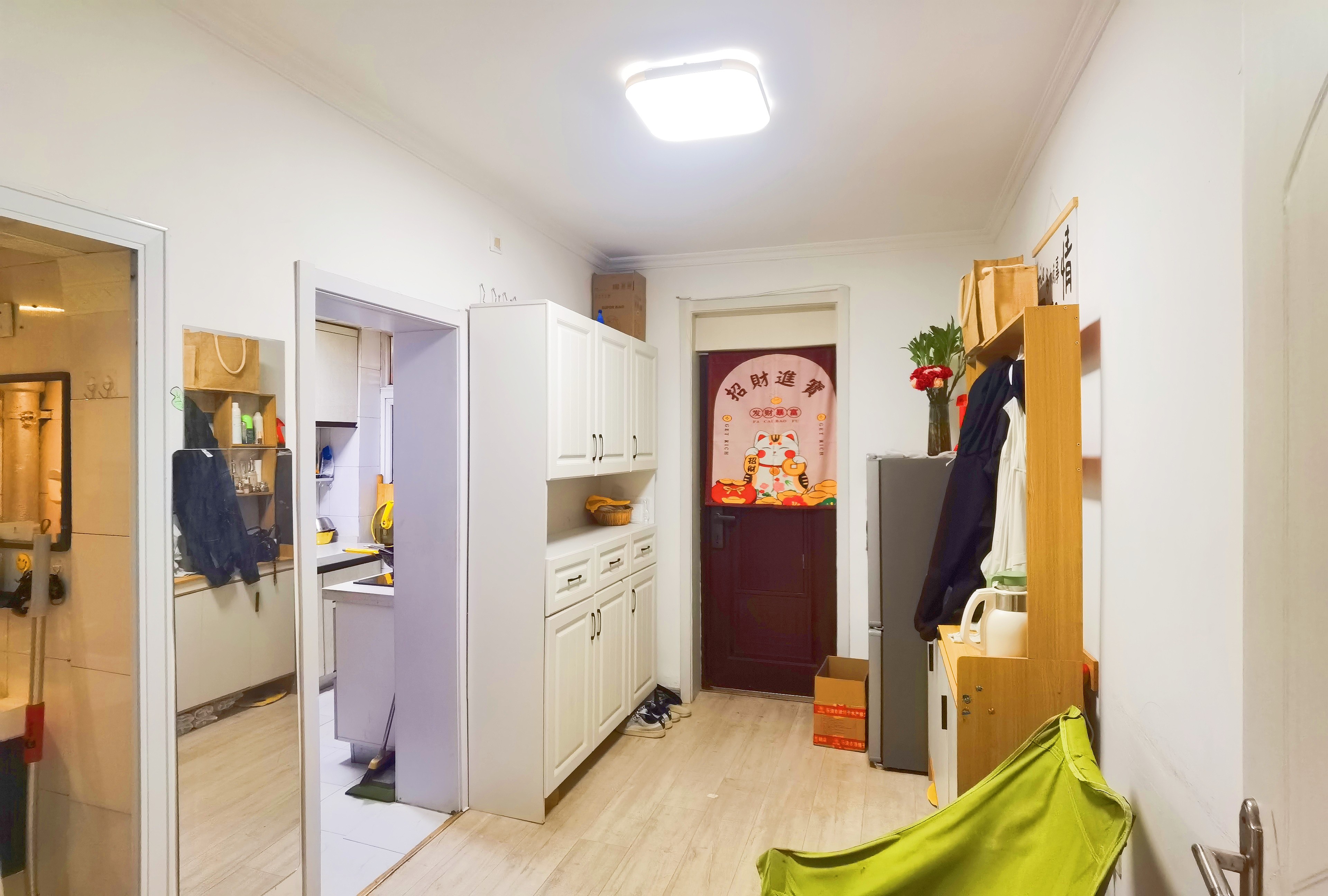 
                            林祥南街宿舍 