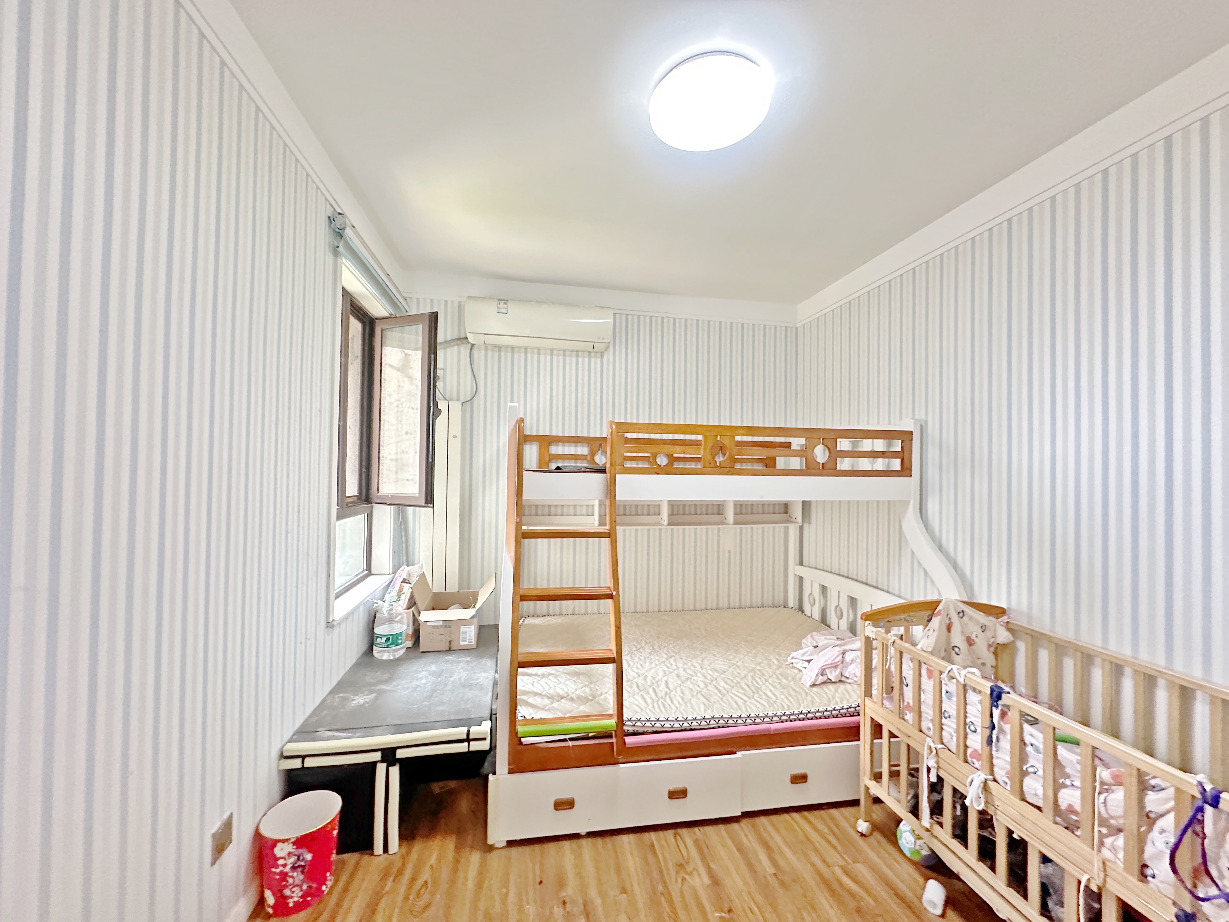 中海国际社区（御峰官邸B4）