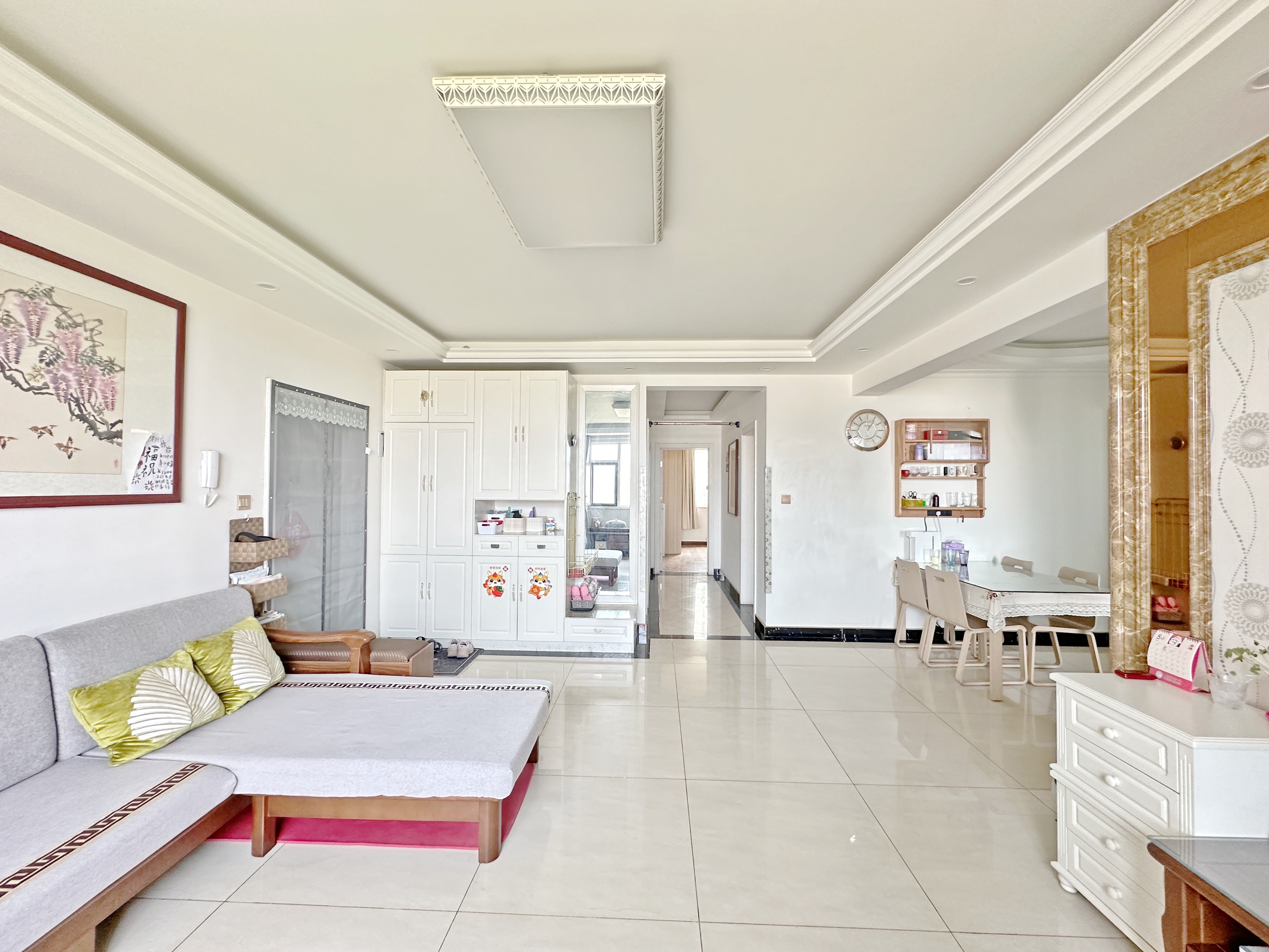 卧龙花园龙和苑