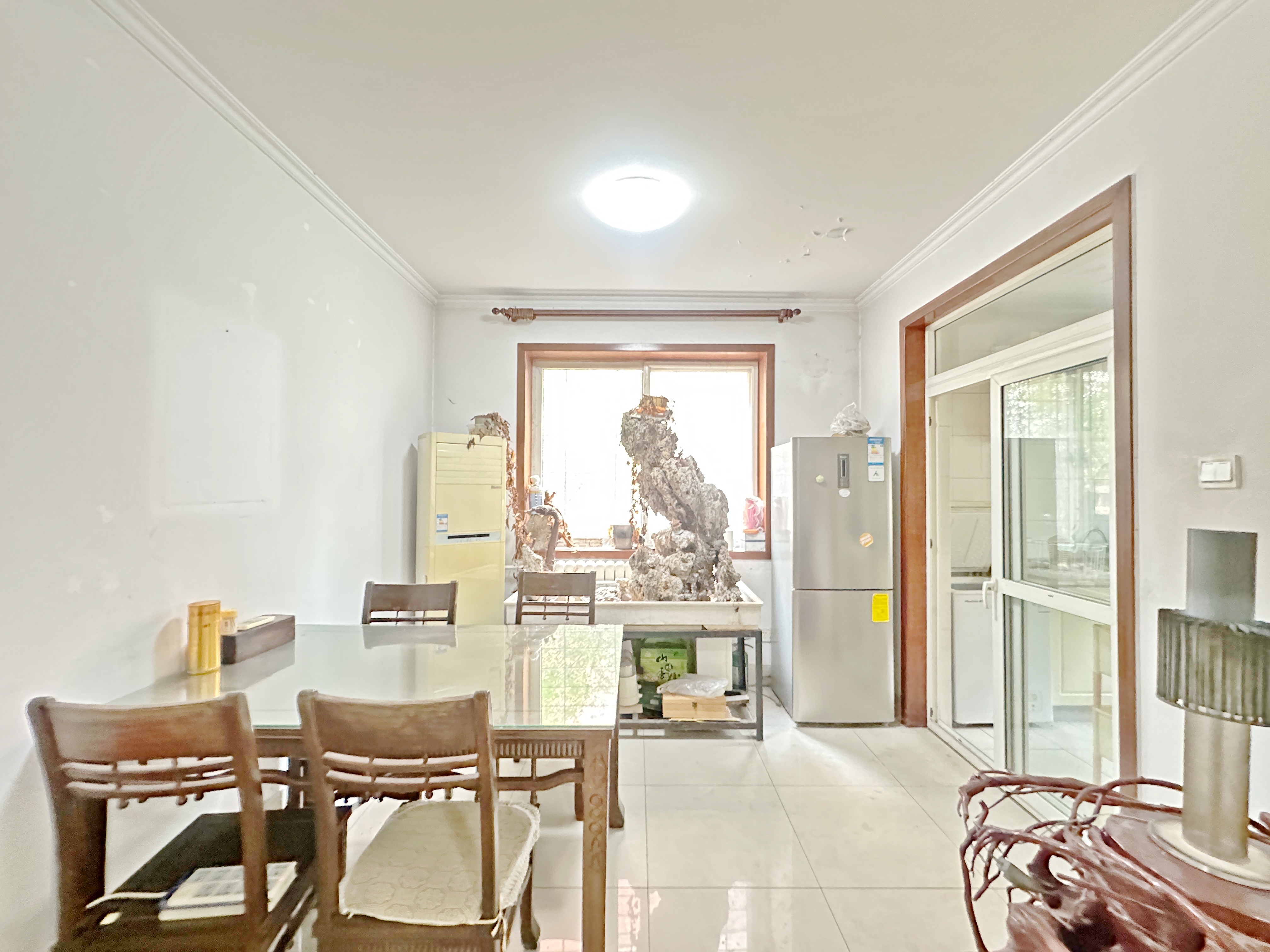 卧龙花园龙盛苑