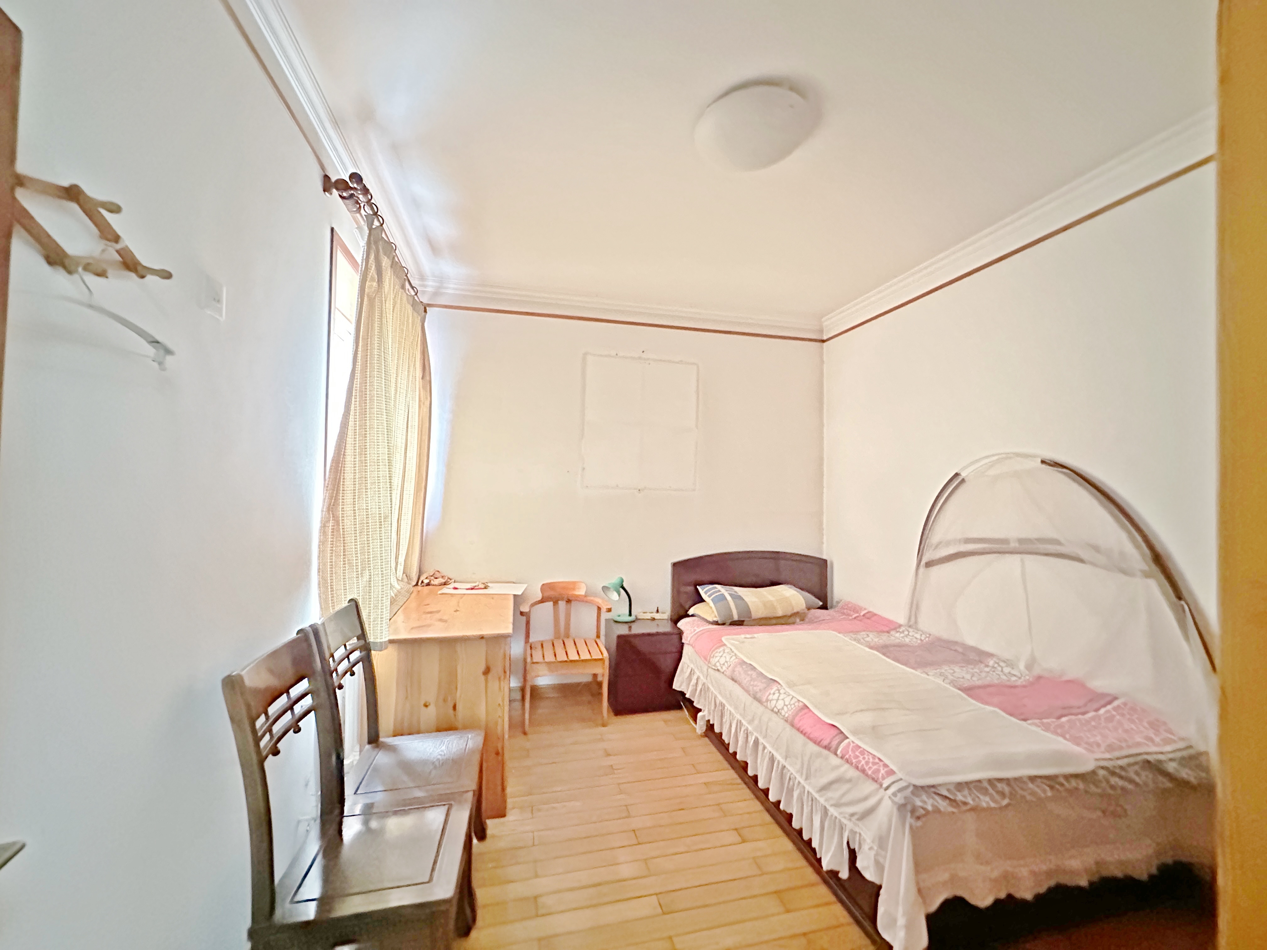 卧龙花园龙盛苑