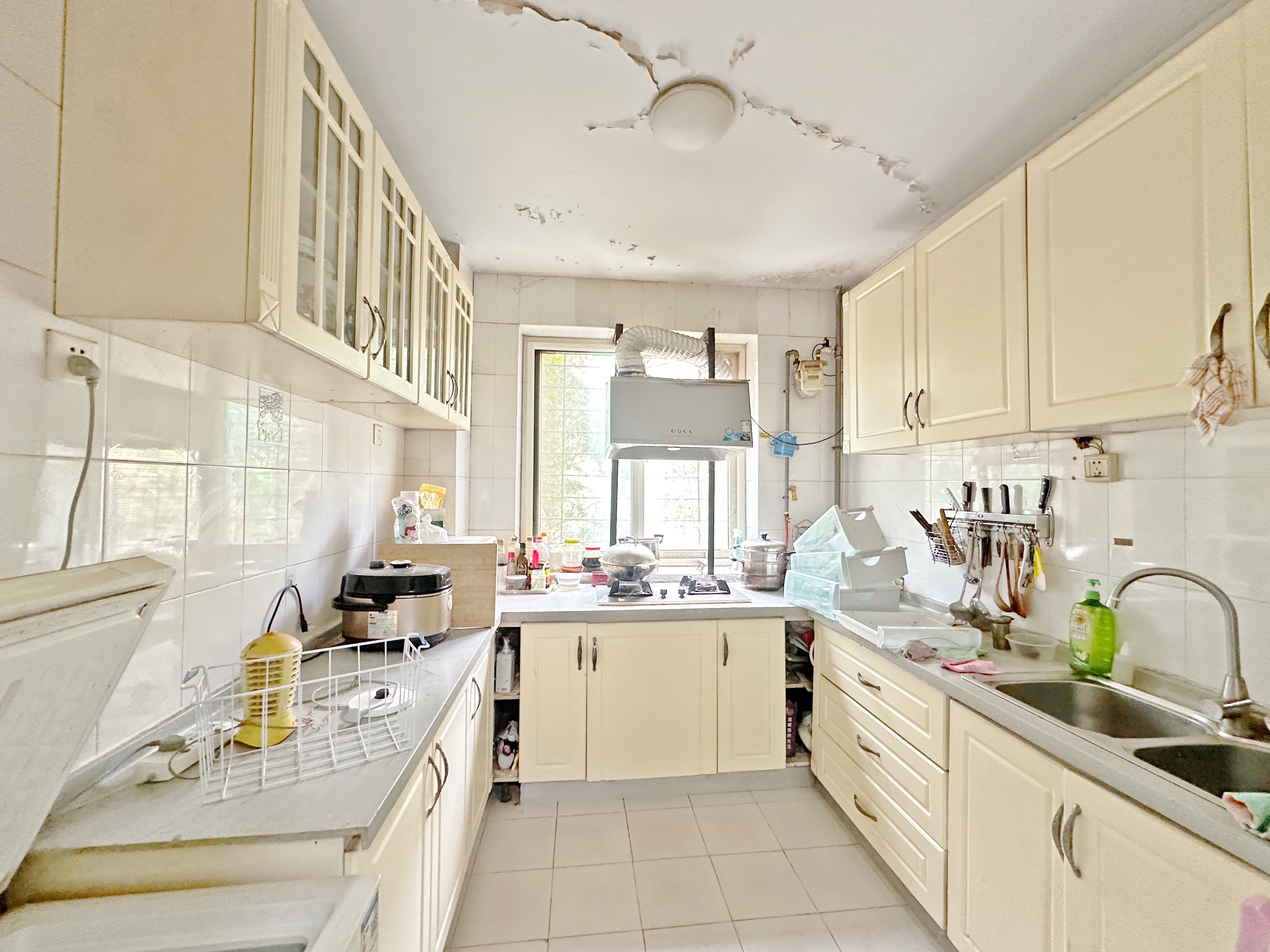 卧龙花园龙盛苑