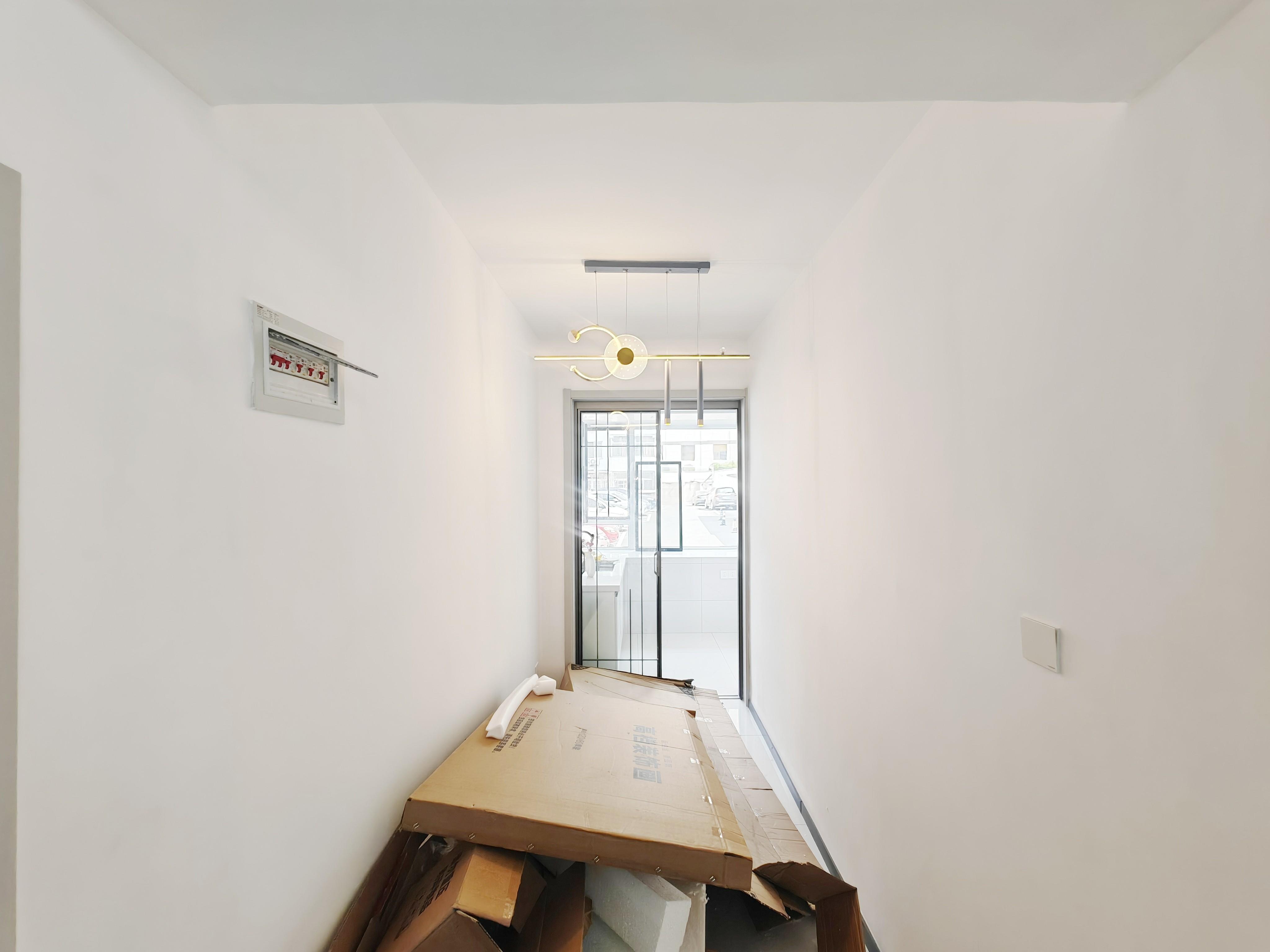 燕子山路55号院