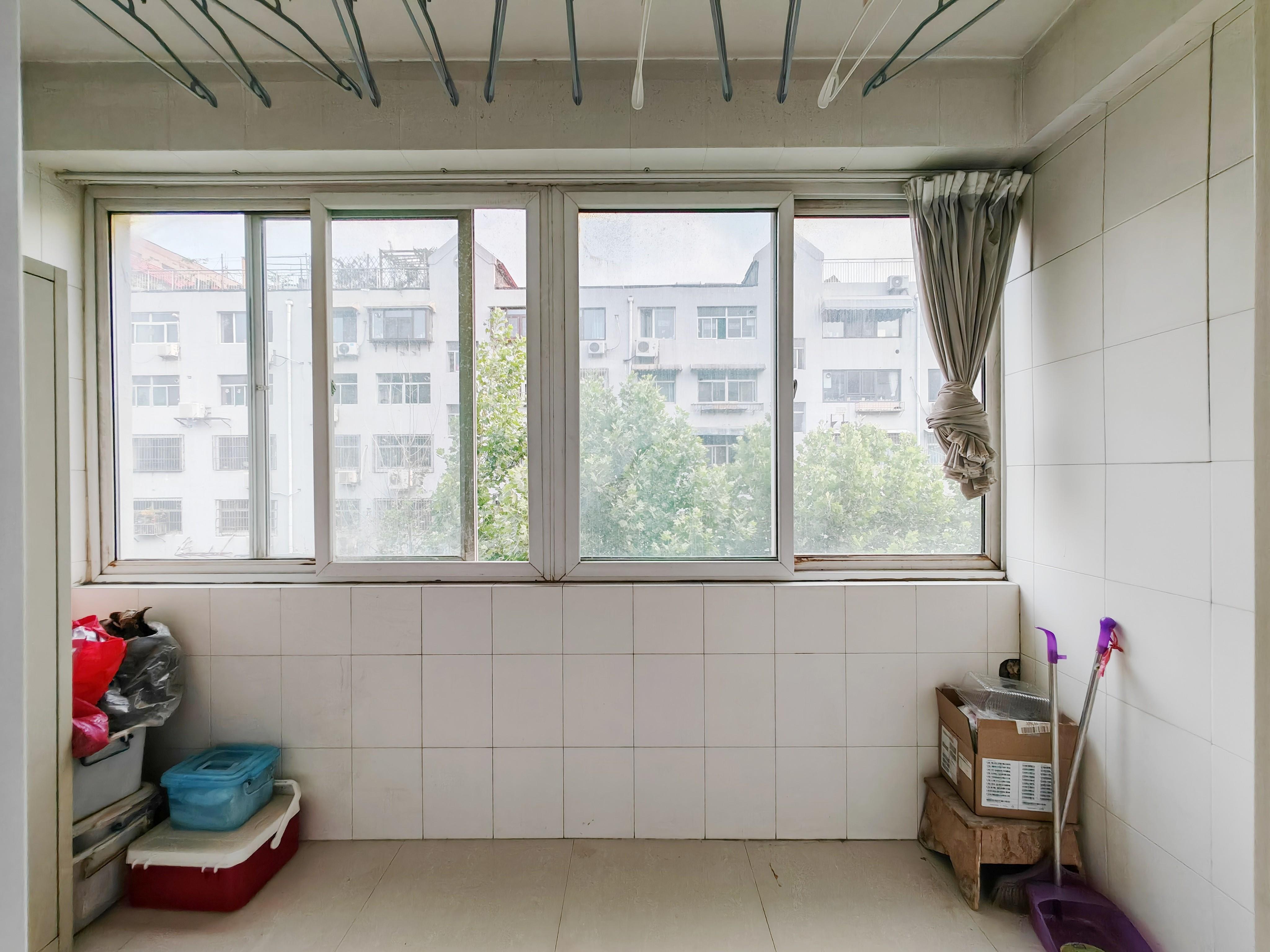 建鑫花园