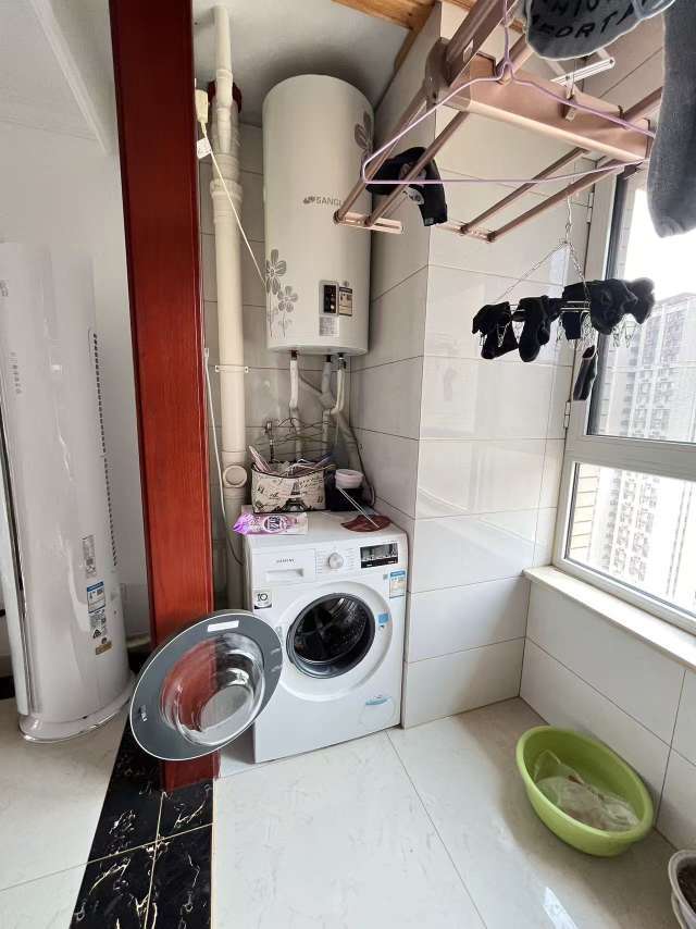 保利中心华府
