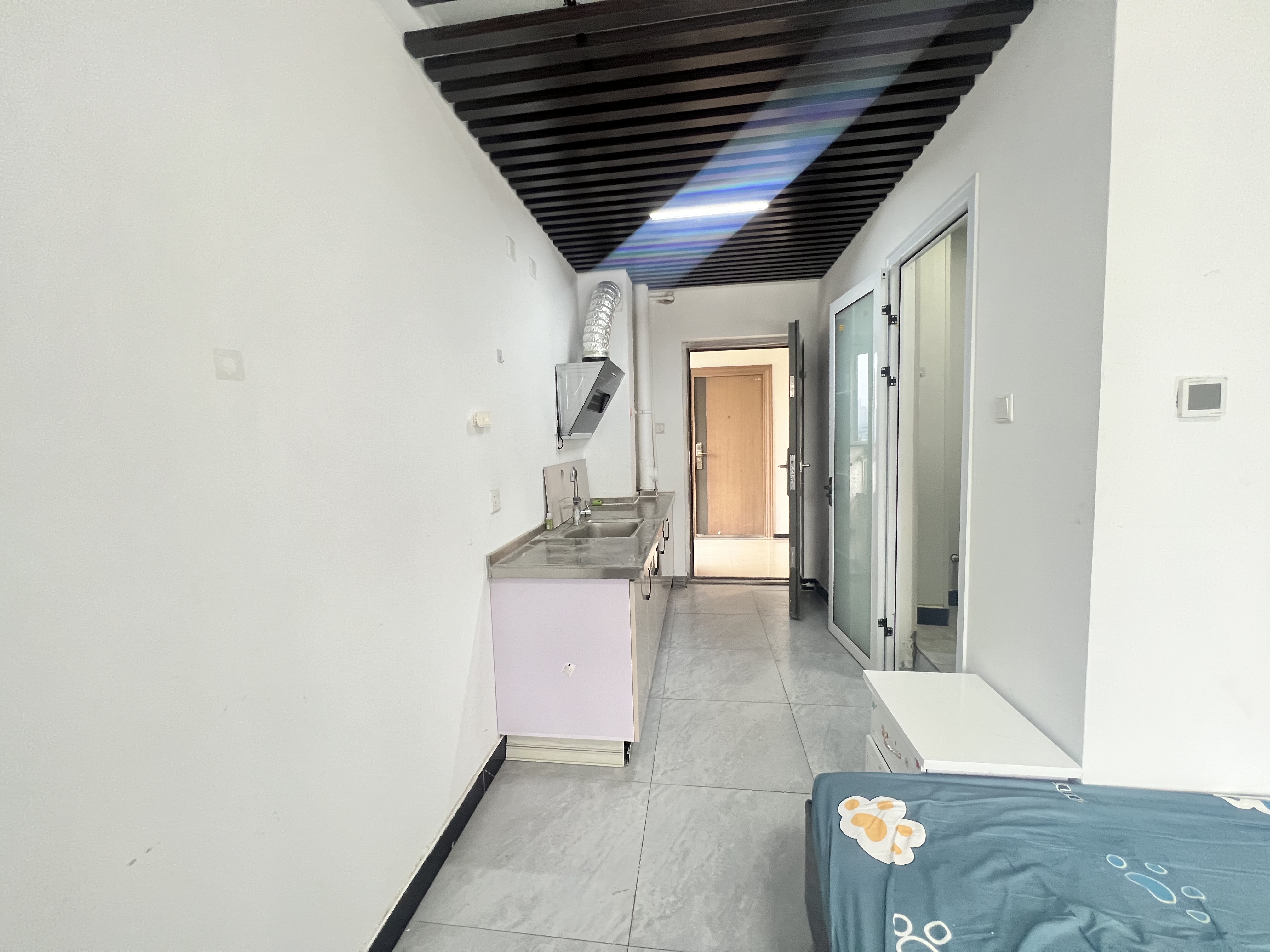 整租· 中新锦绣天地(商住楼) 1室1厅 家具家电齐全，拎包入住