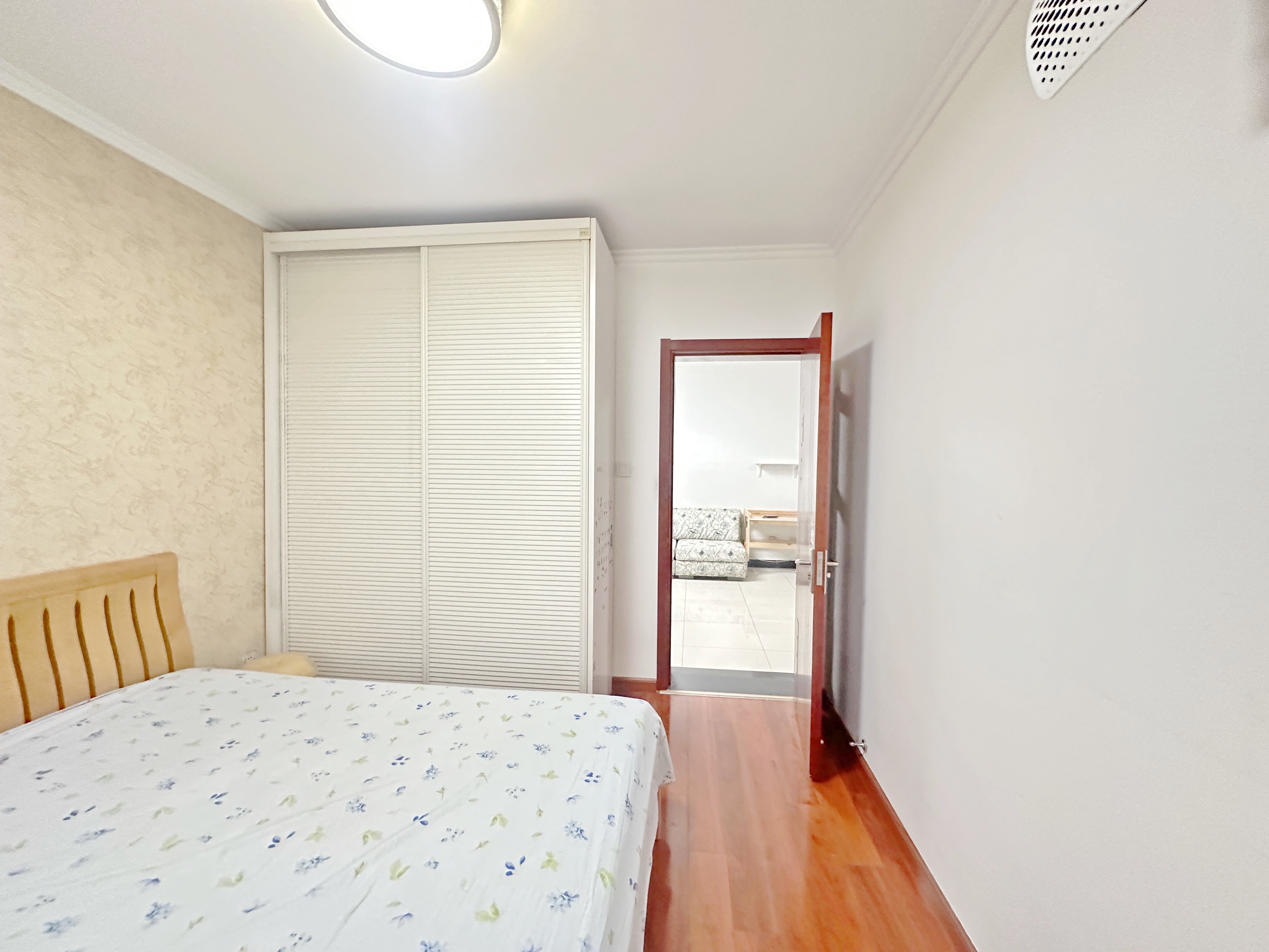 新世界阳光花园