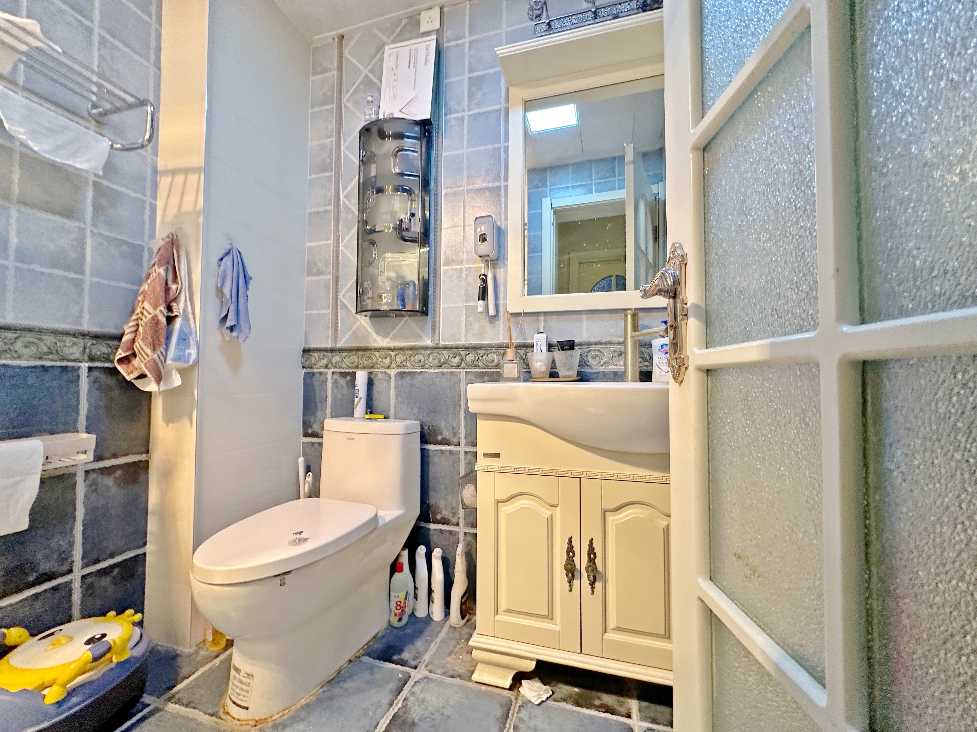 绿地新里卢浮公馆