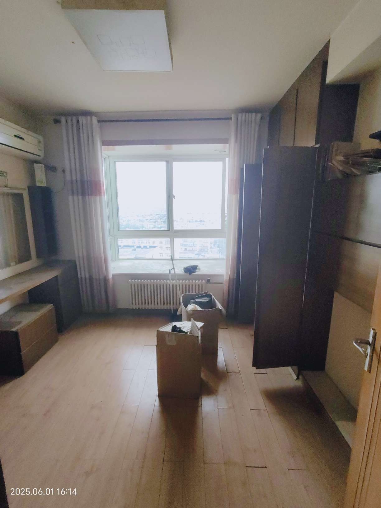 海蔚广场小区