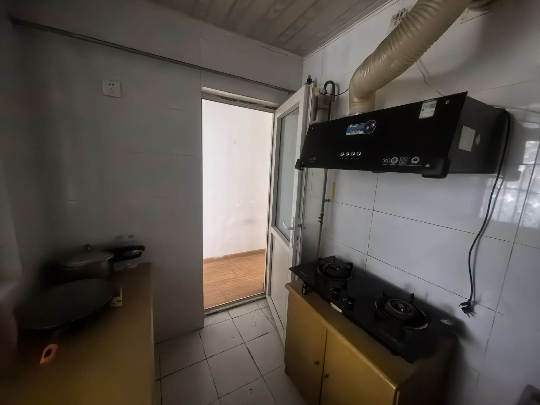 北小辛庄东街85号