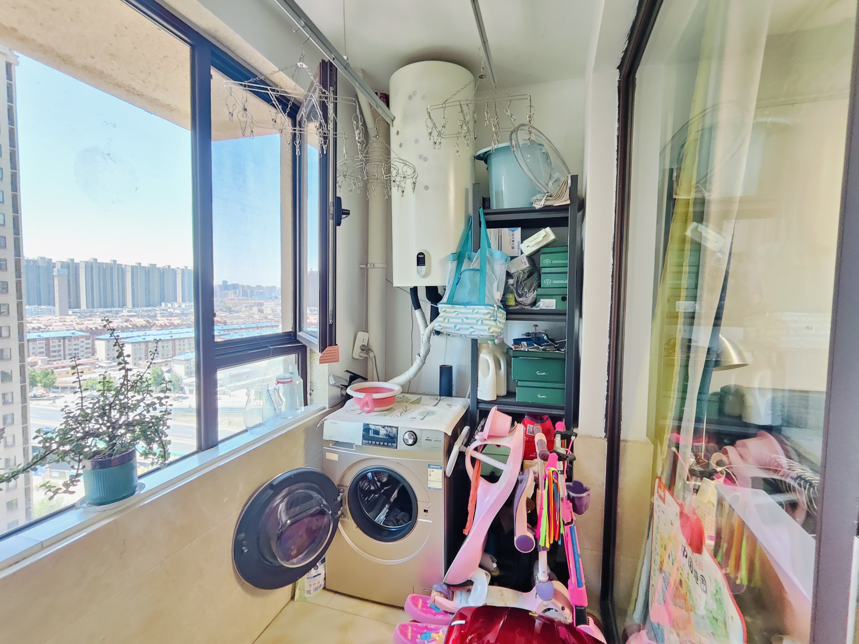 海尔云世界滟澜公馆花园