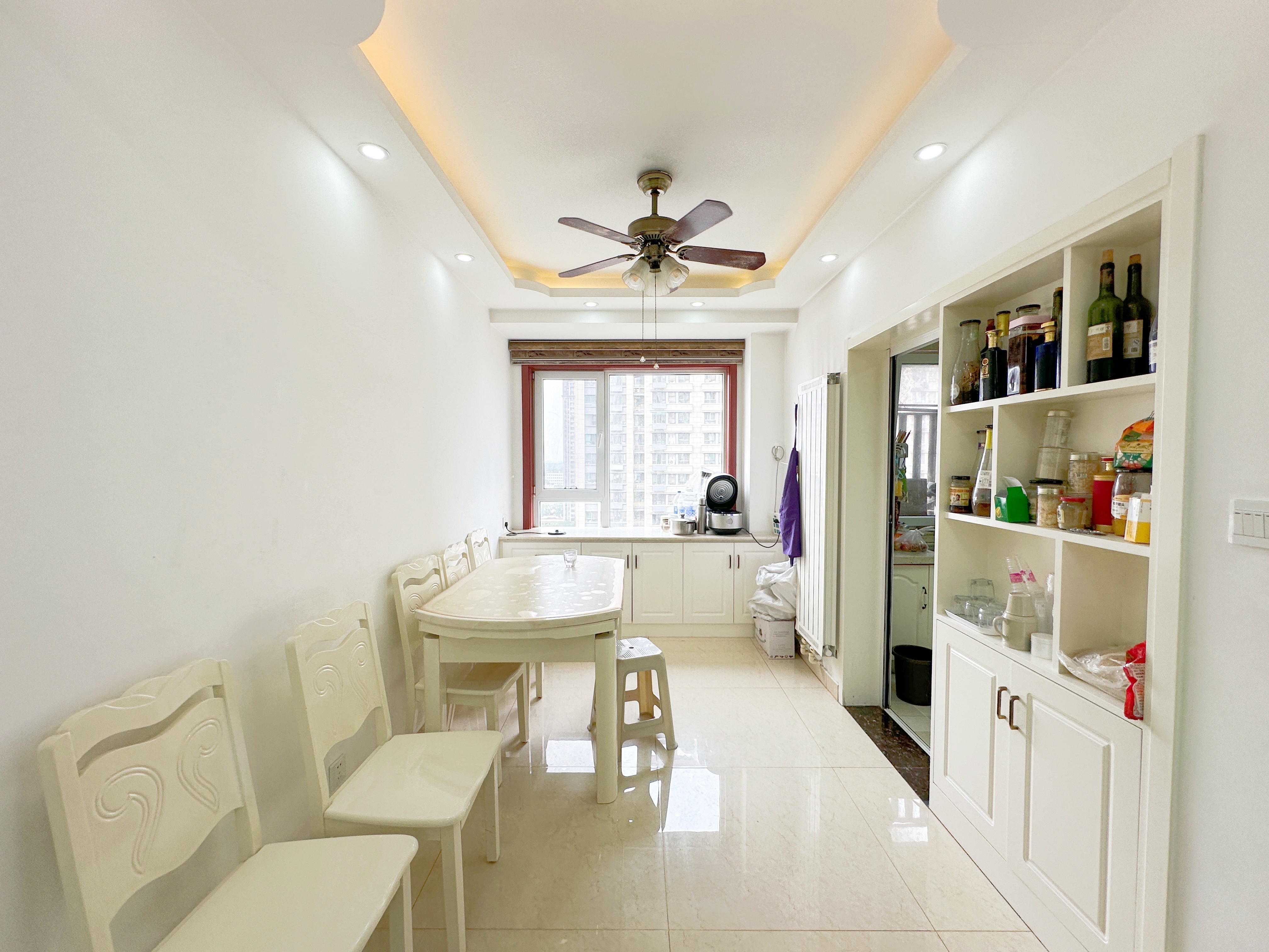 绿地新里梵尔赛公馆