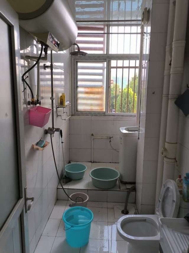丁豪蓝调国际