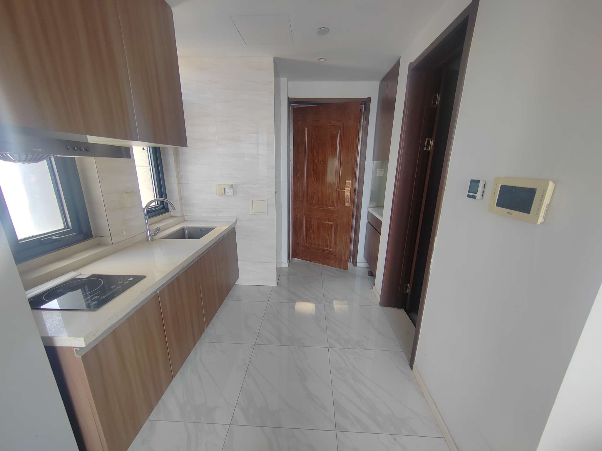 鲁能领秀城贵和金街