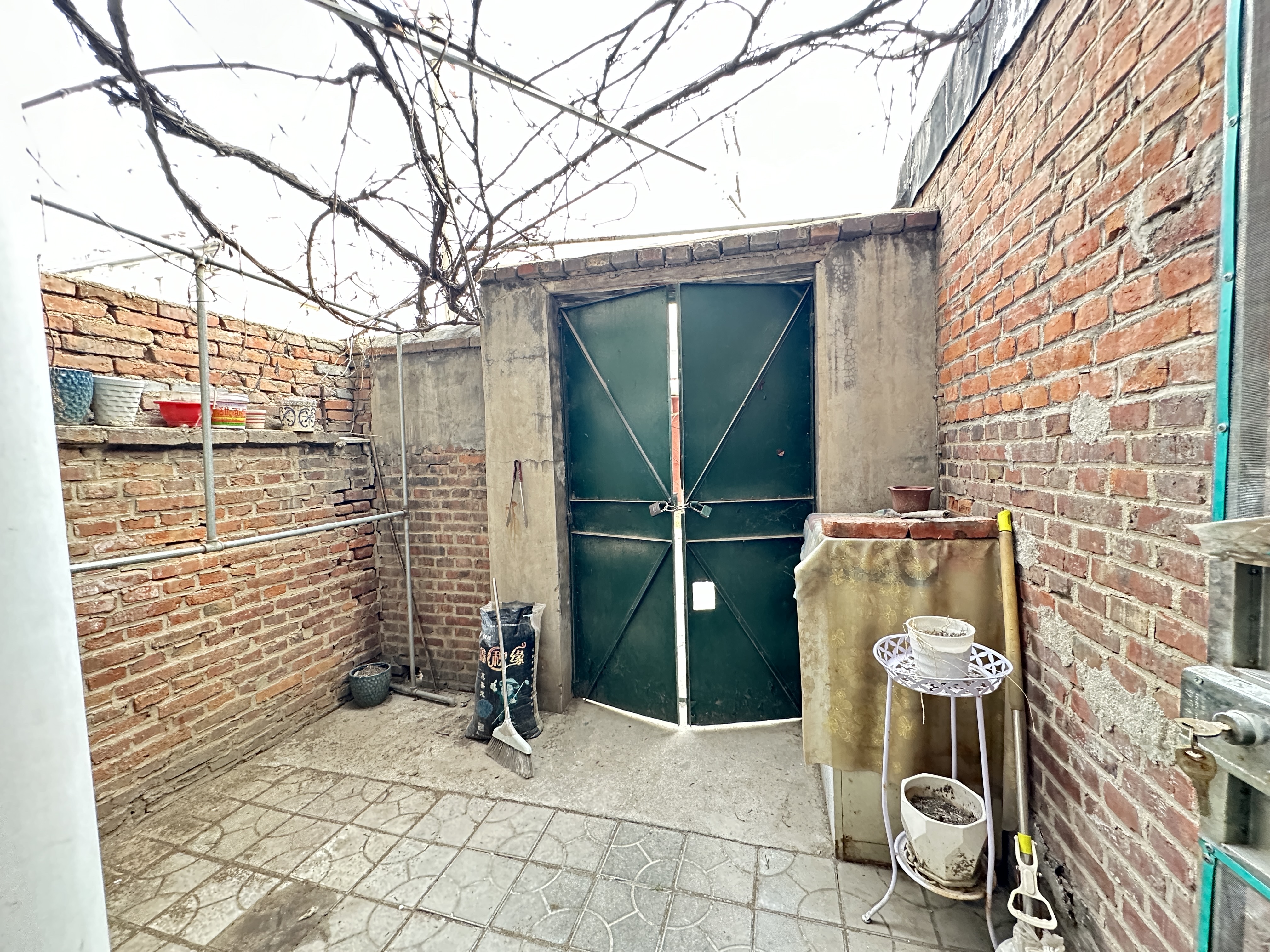 凤凰山路13号院