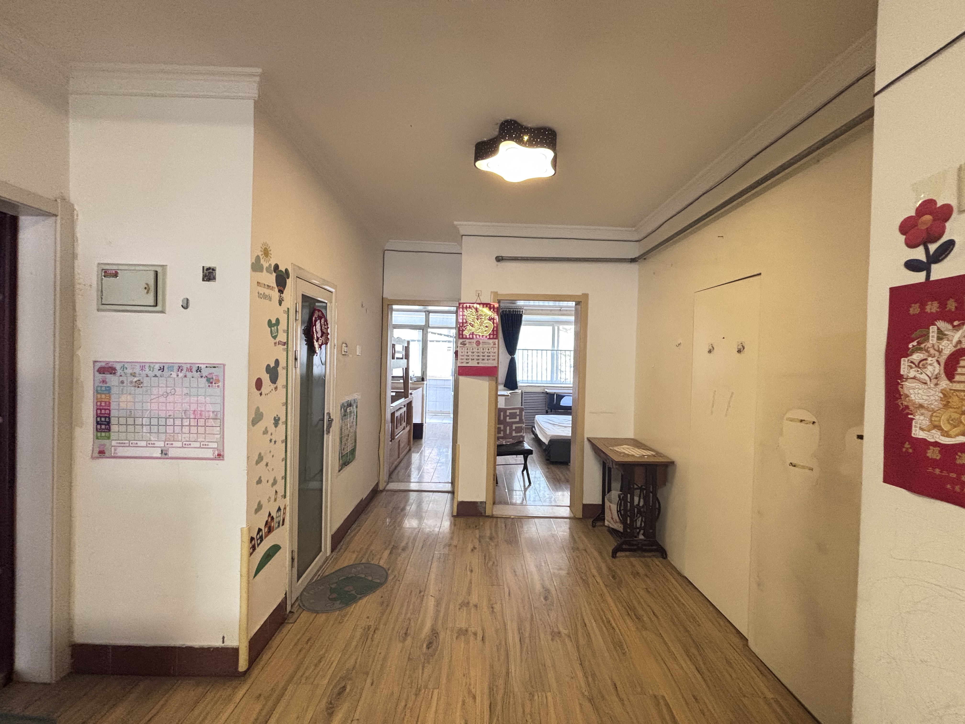 
							山大南路丝绸公司宿舍