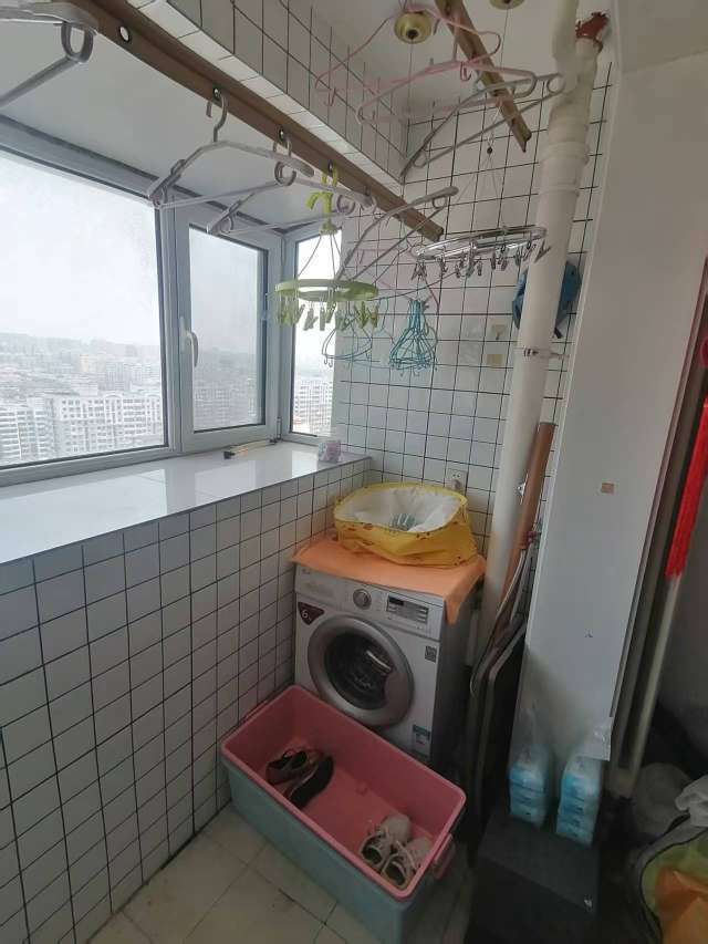 万达鸿景苑