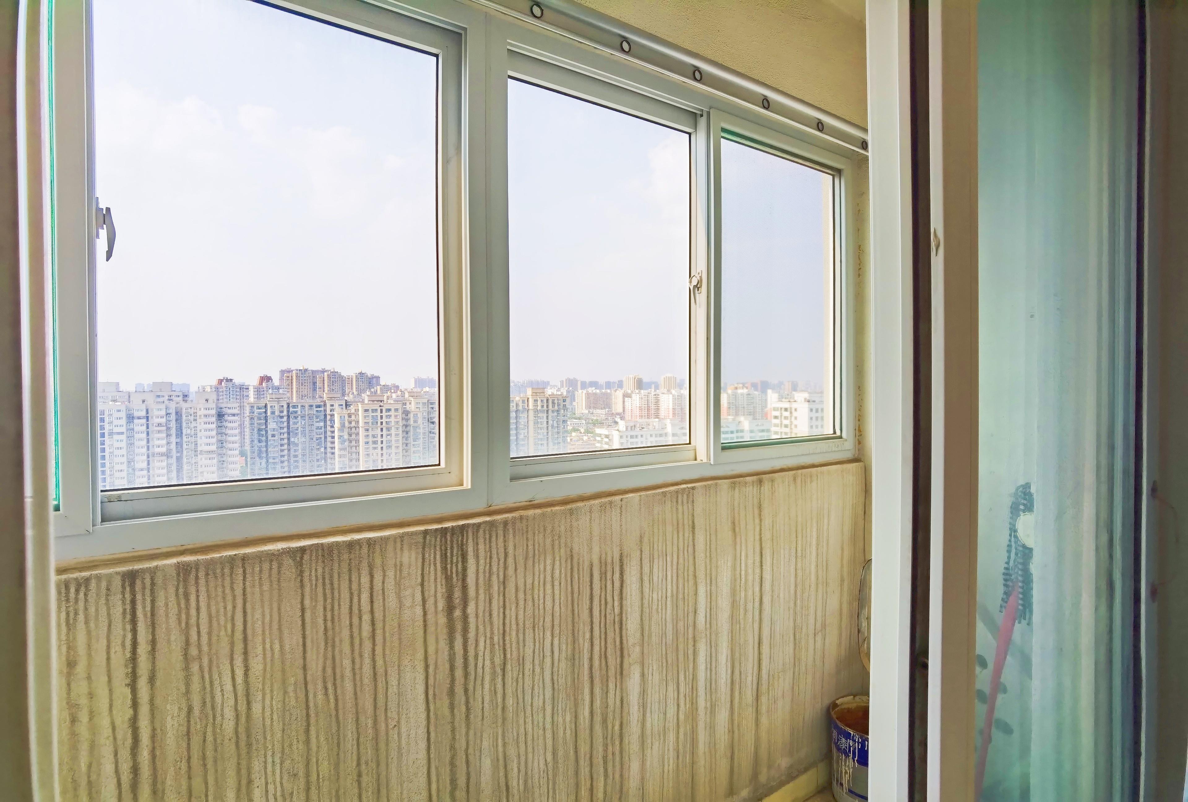 万达鸿景苑