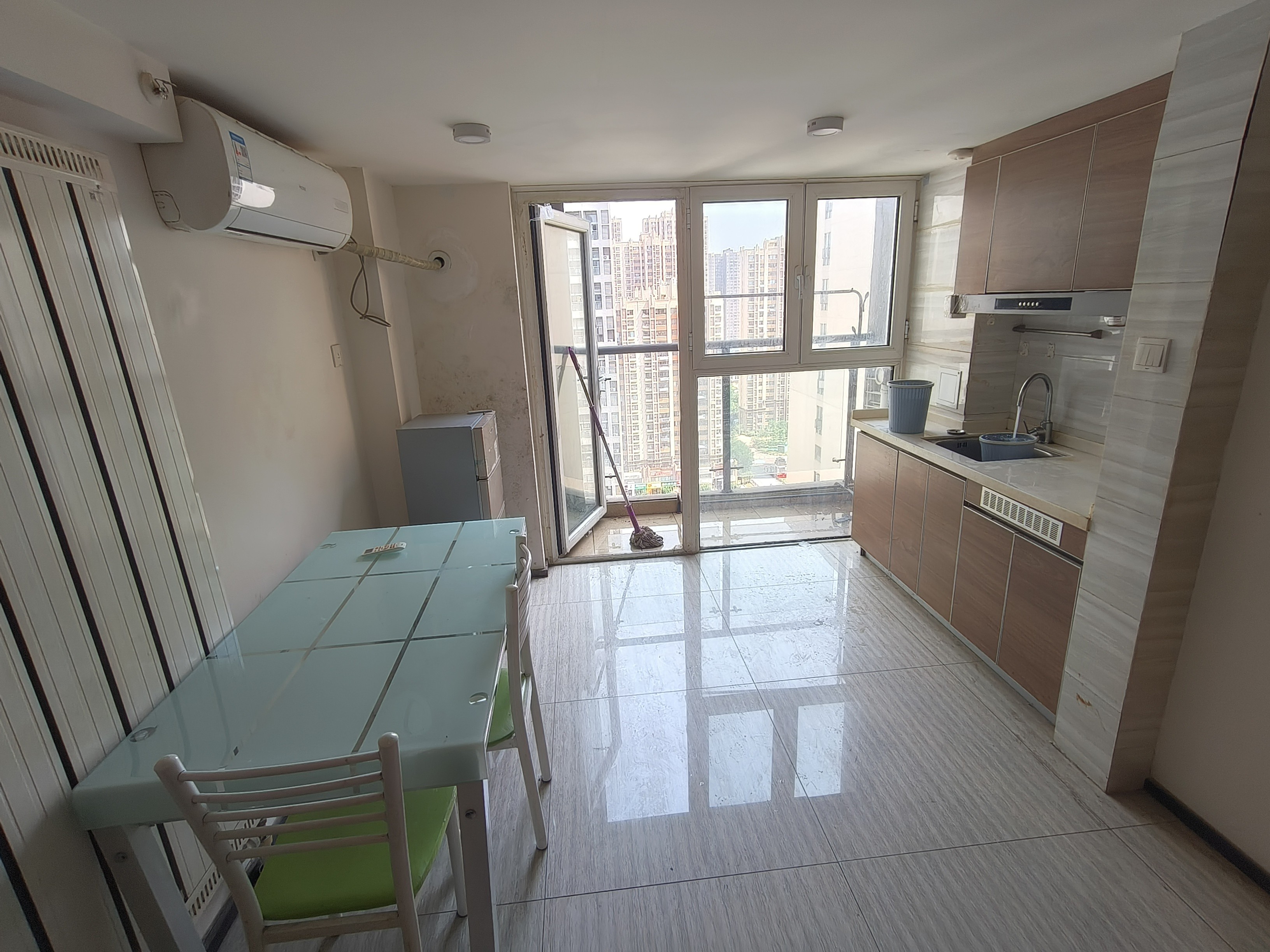 恒大滨河左岸公寓(临湖公馆花园)