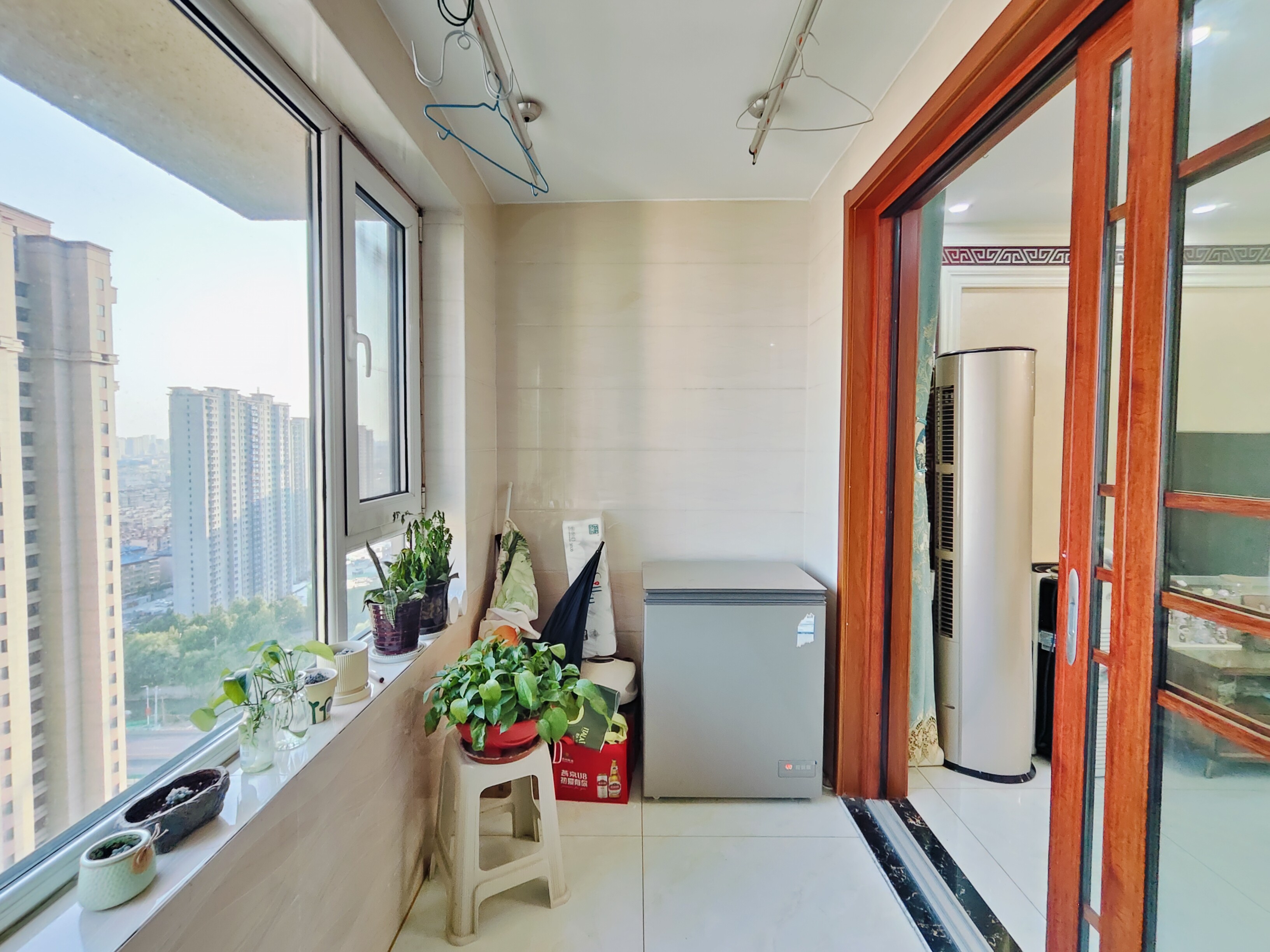 海尔云世界滟澜公馆花园