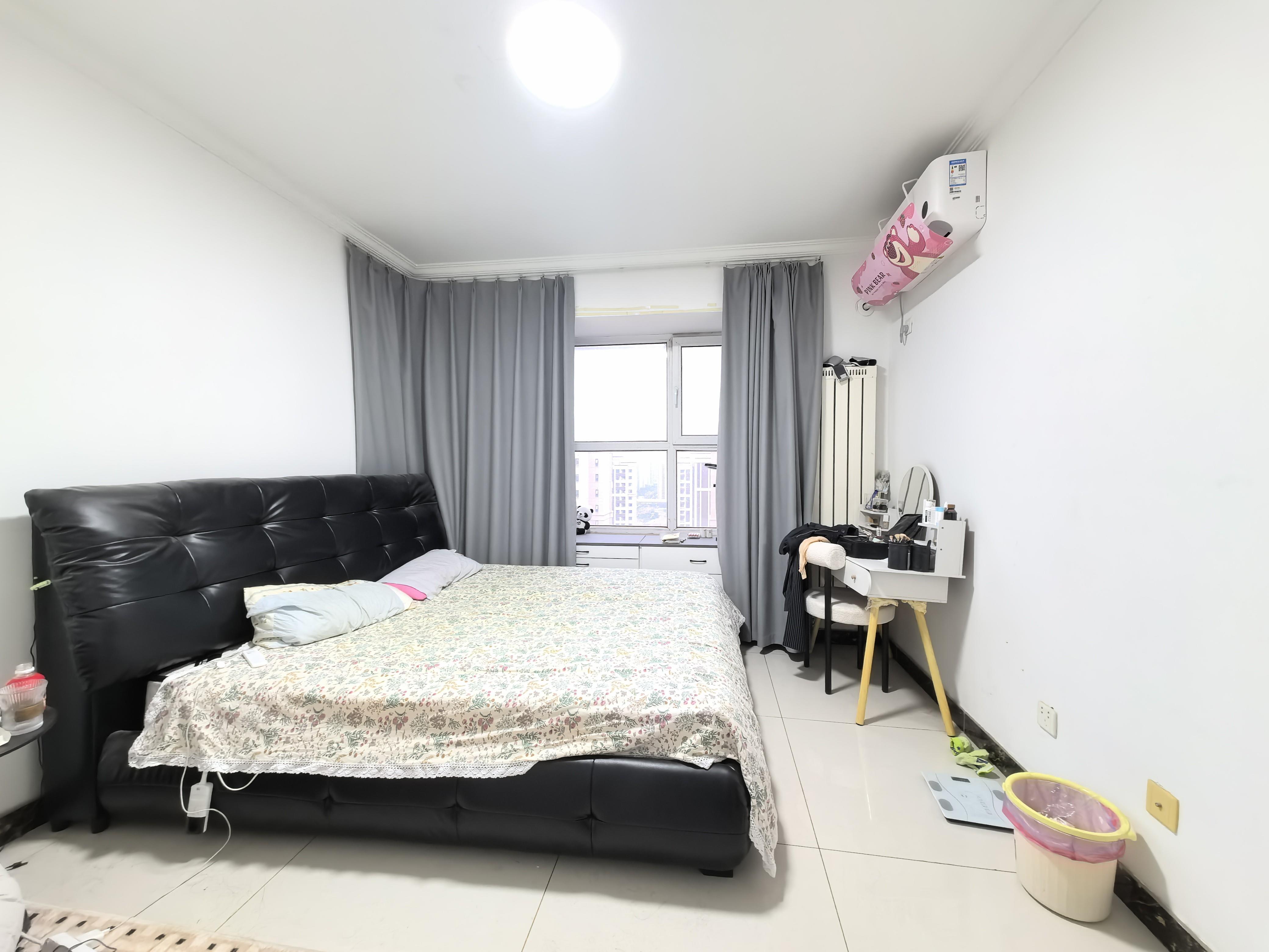 绿地新里香榭丽公馆