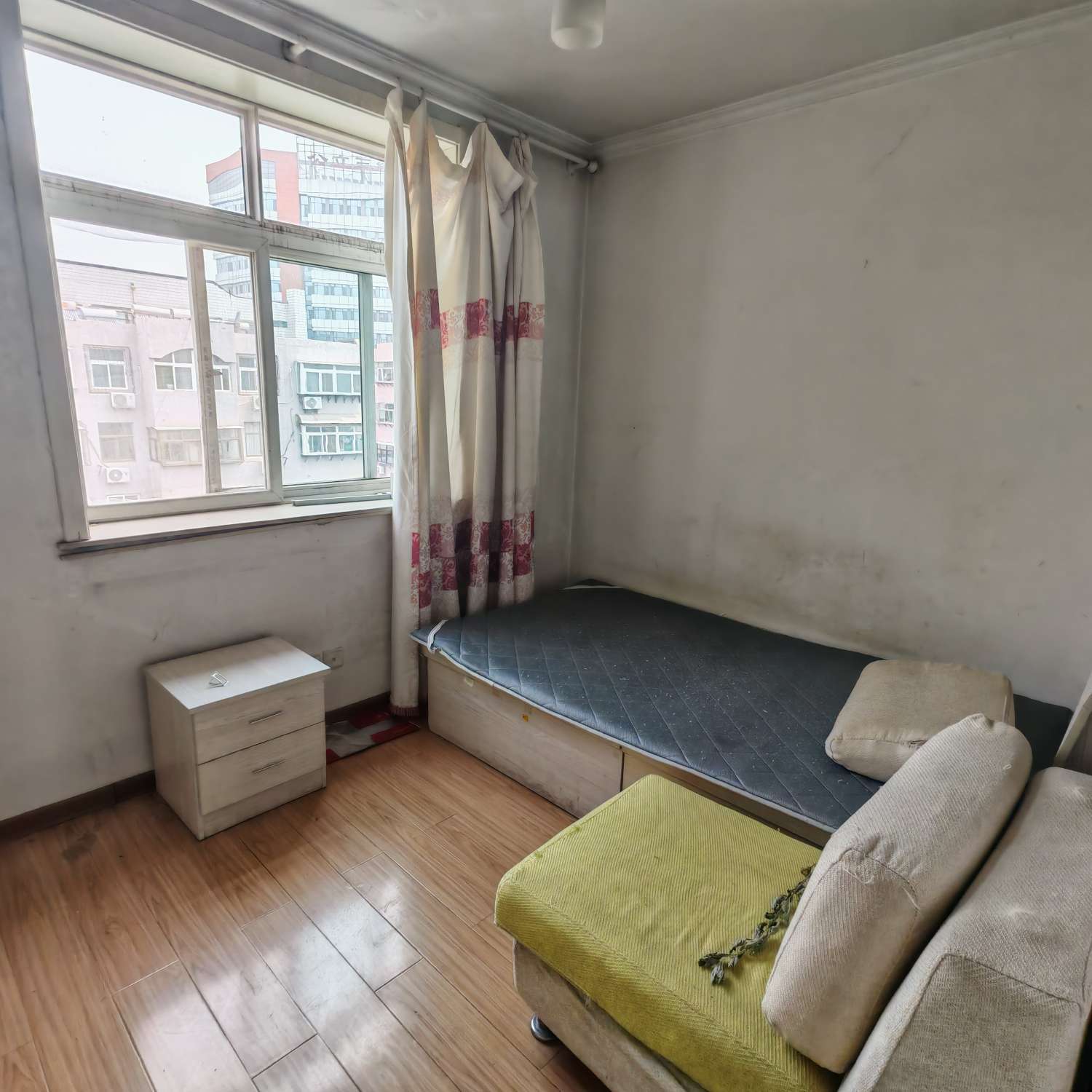 铁路玉函小区