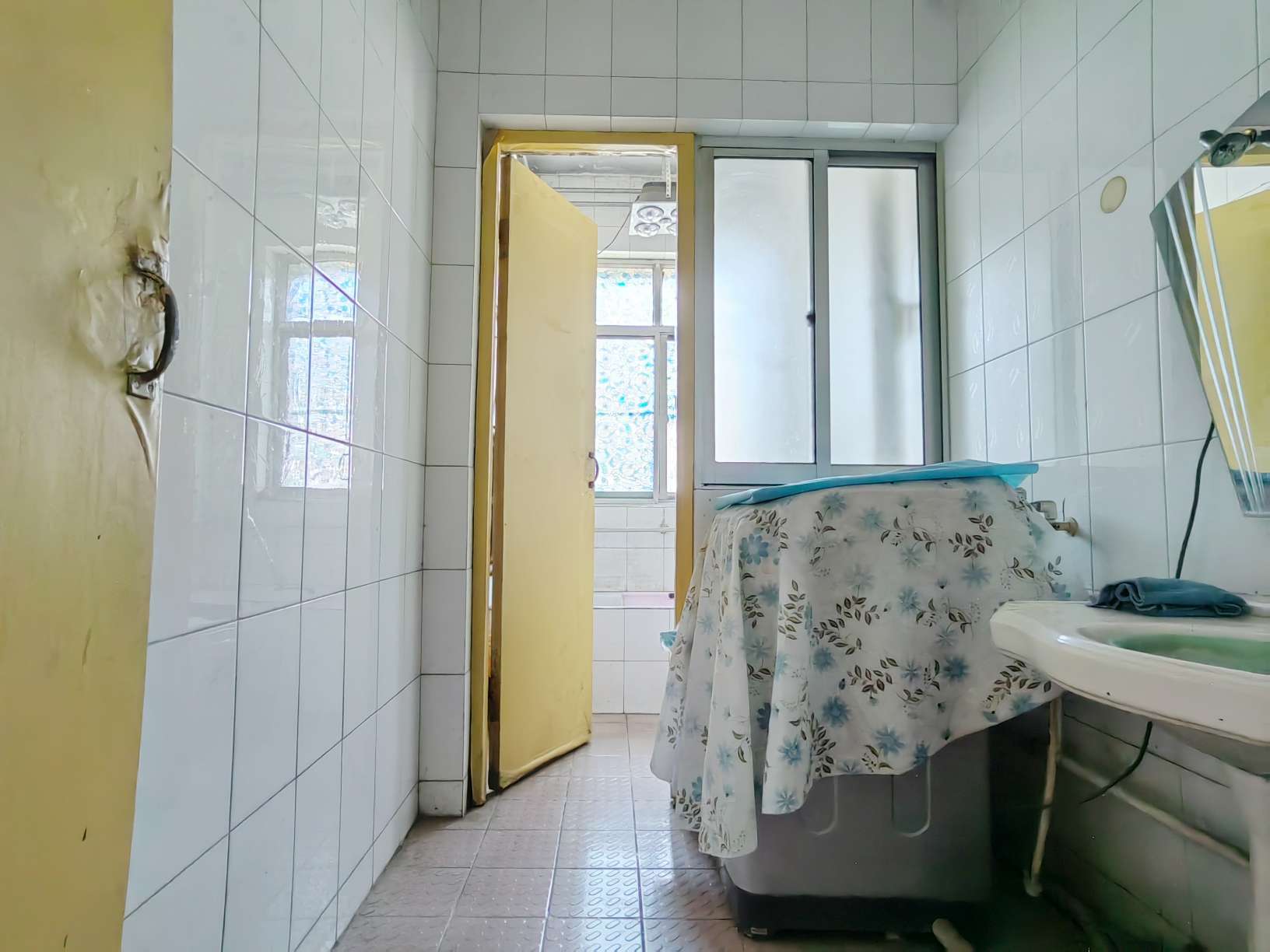 眼明泉小区