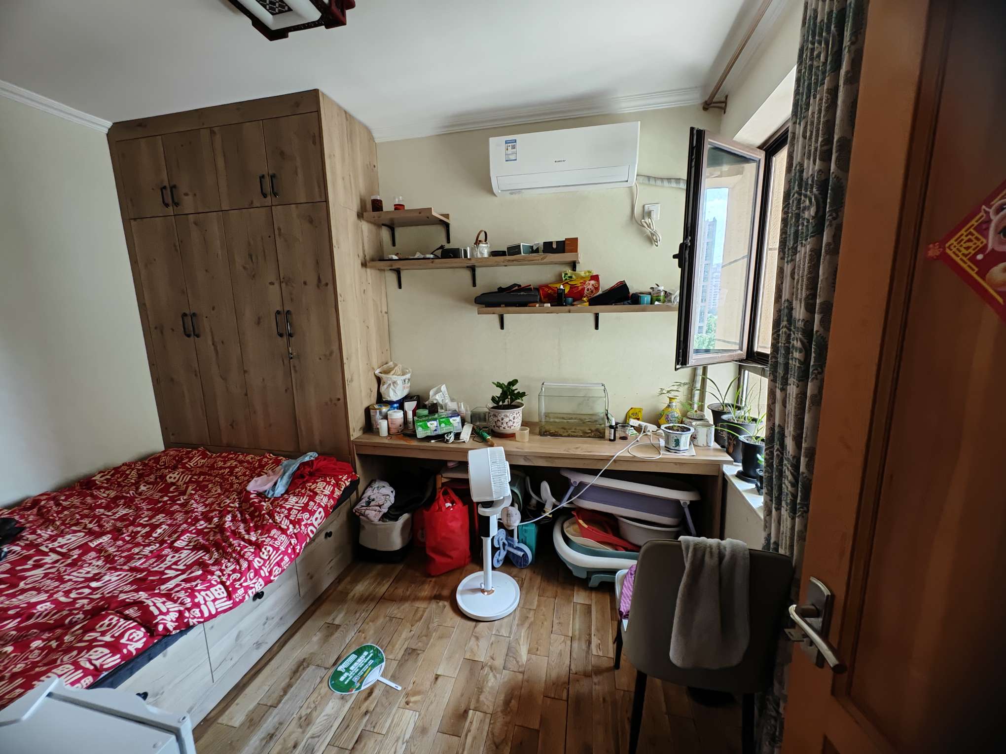 鲁邦奥林逸城东区