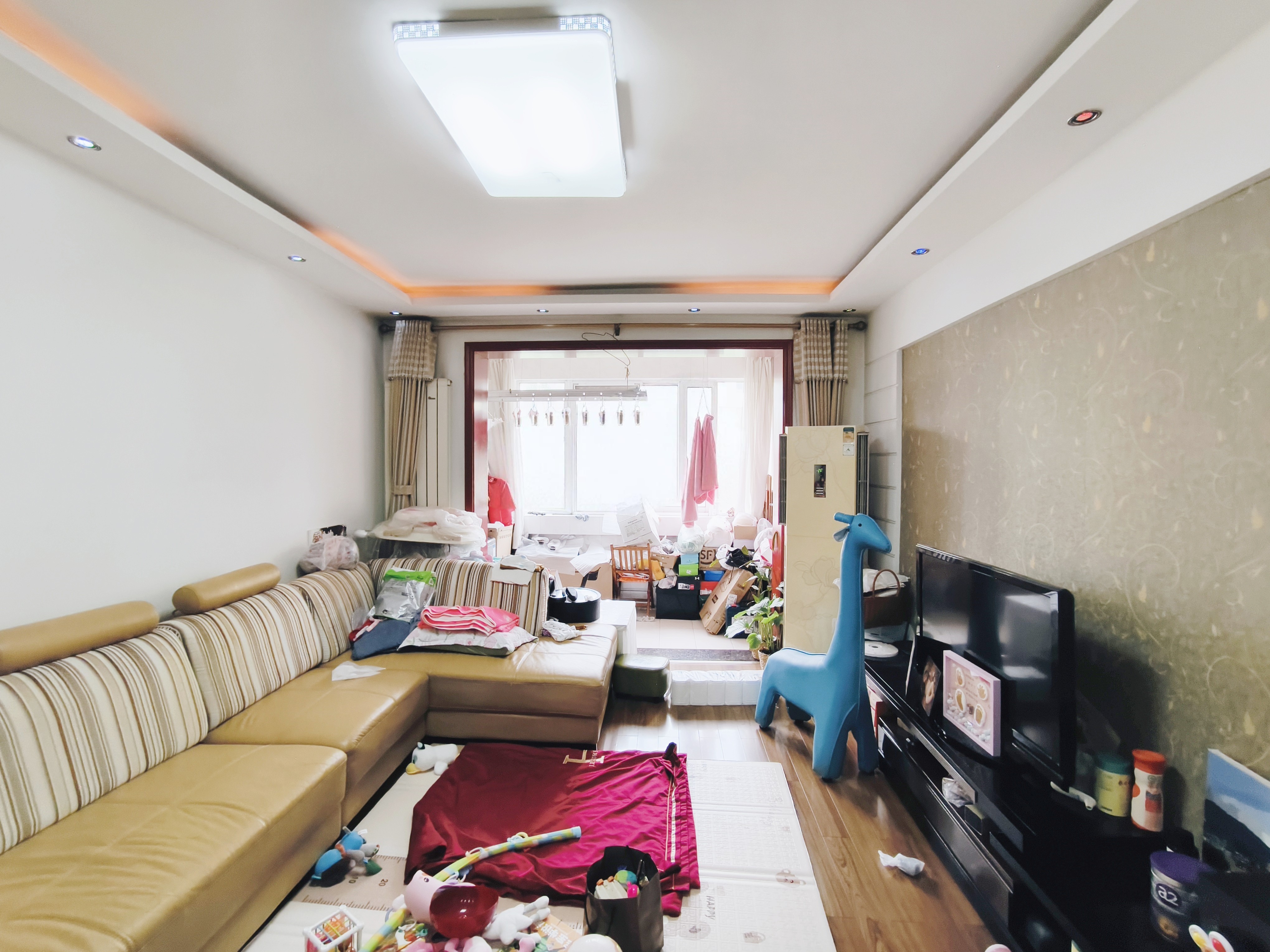 
                            钢城新苑西区 