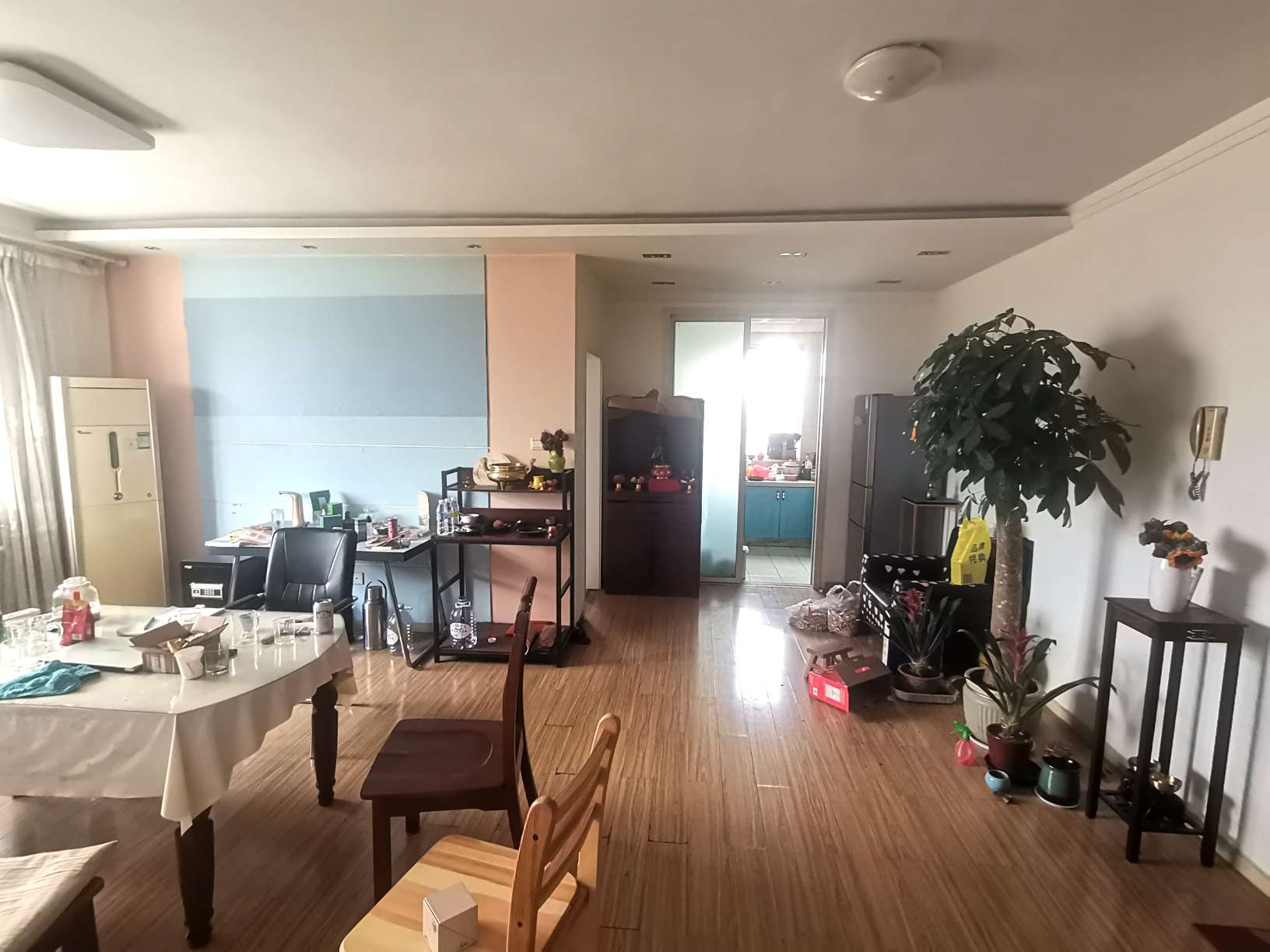 
							华福国际