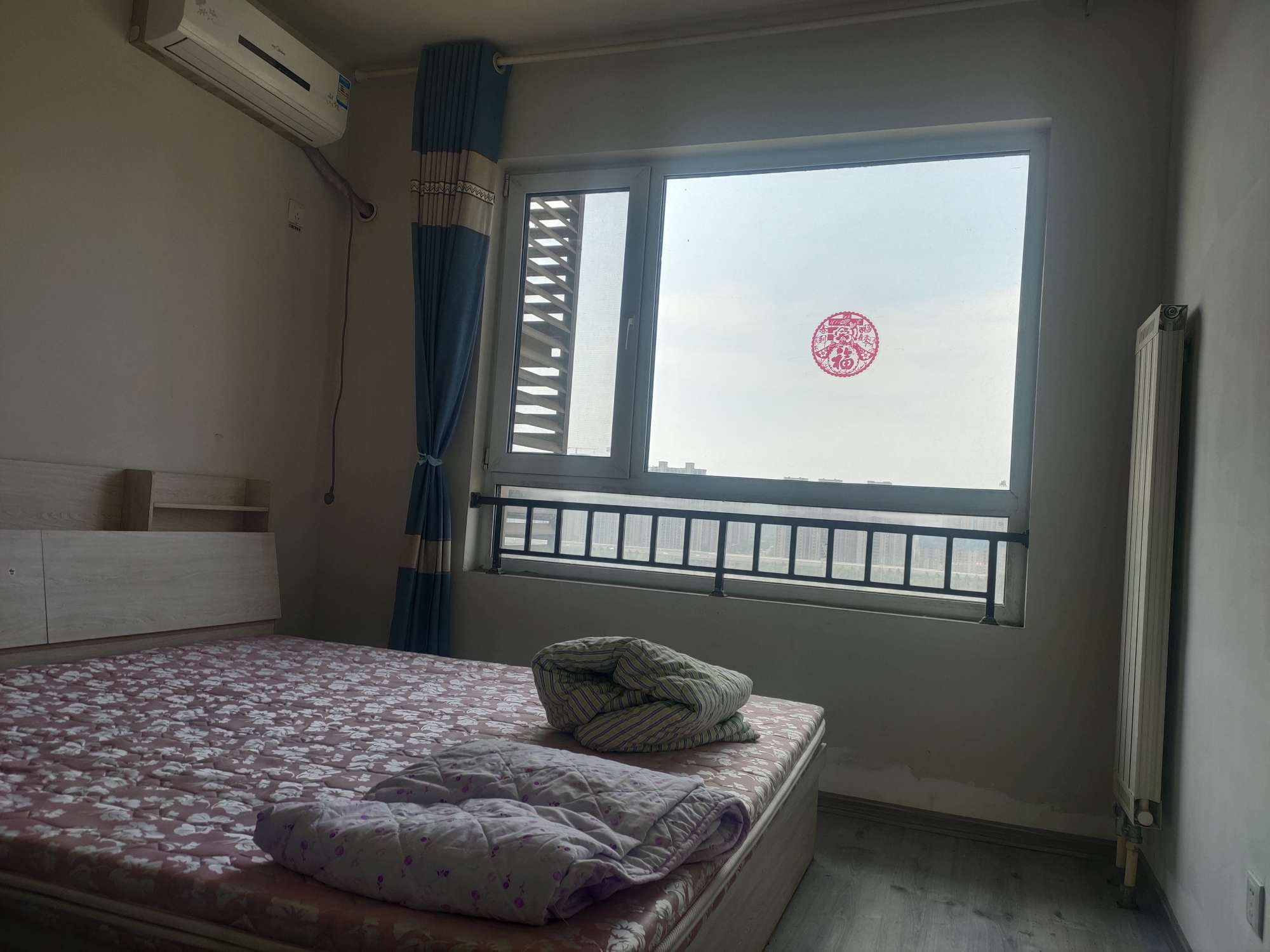 绿地新里香榭丽公馆
