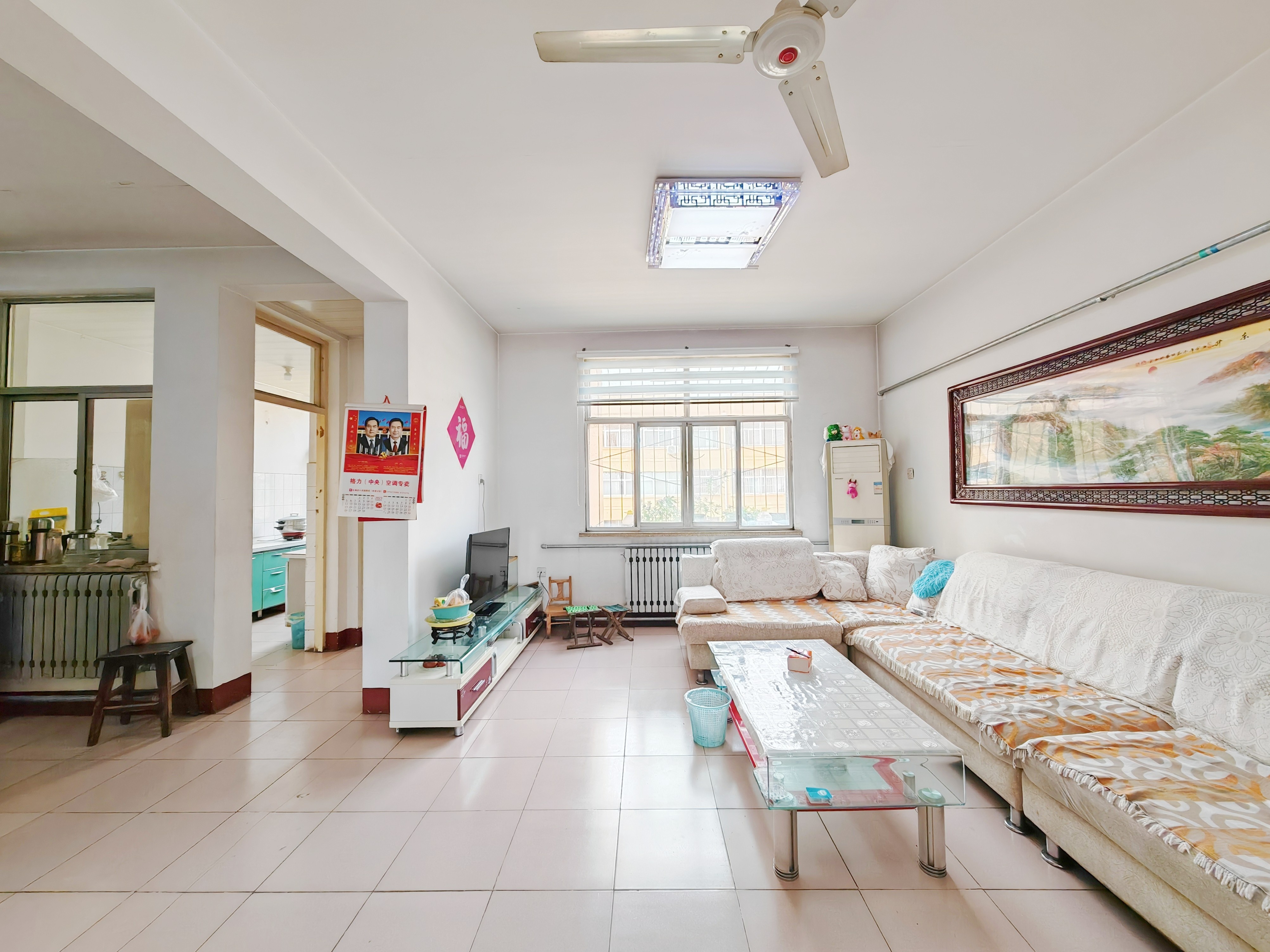   经十西路17189号(县医院宿舍)  南北