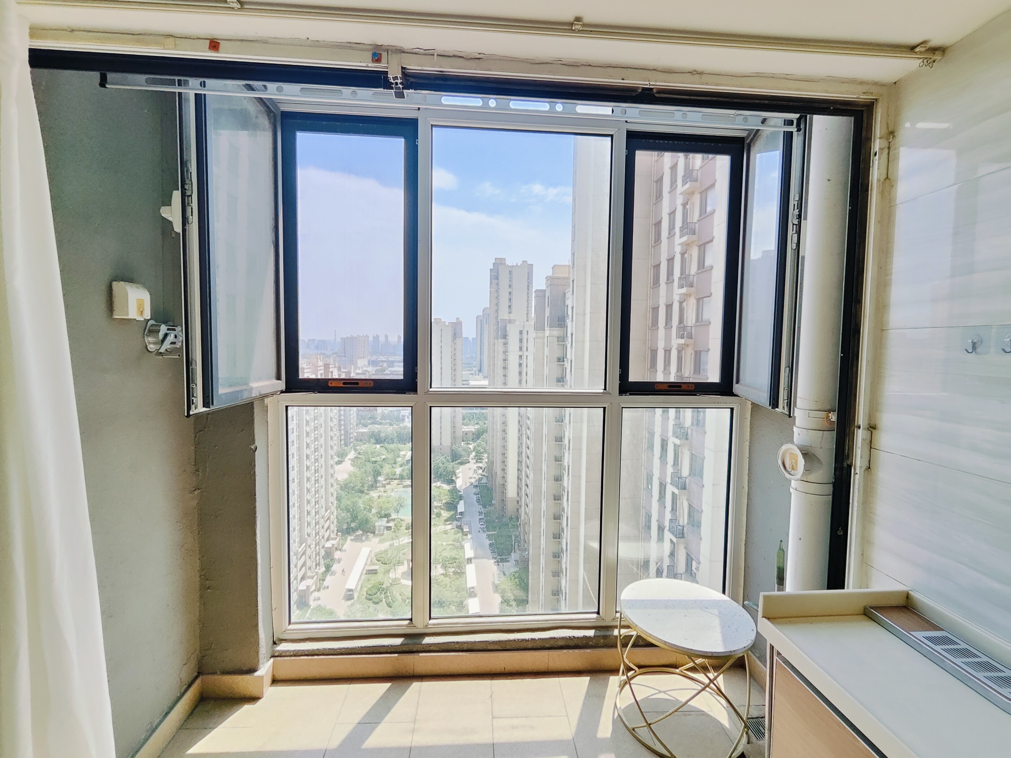 恒大滨河左岸公寓(临湖公馆花园)