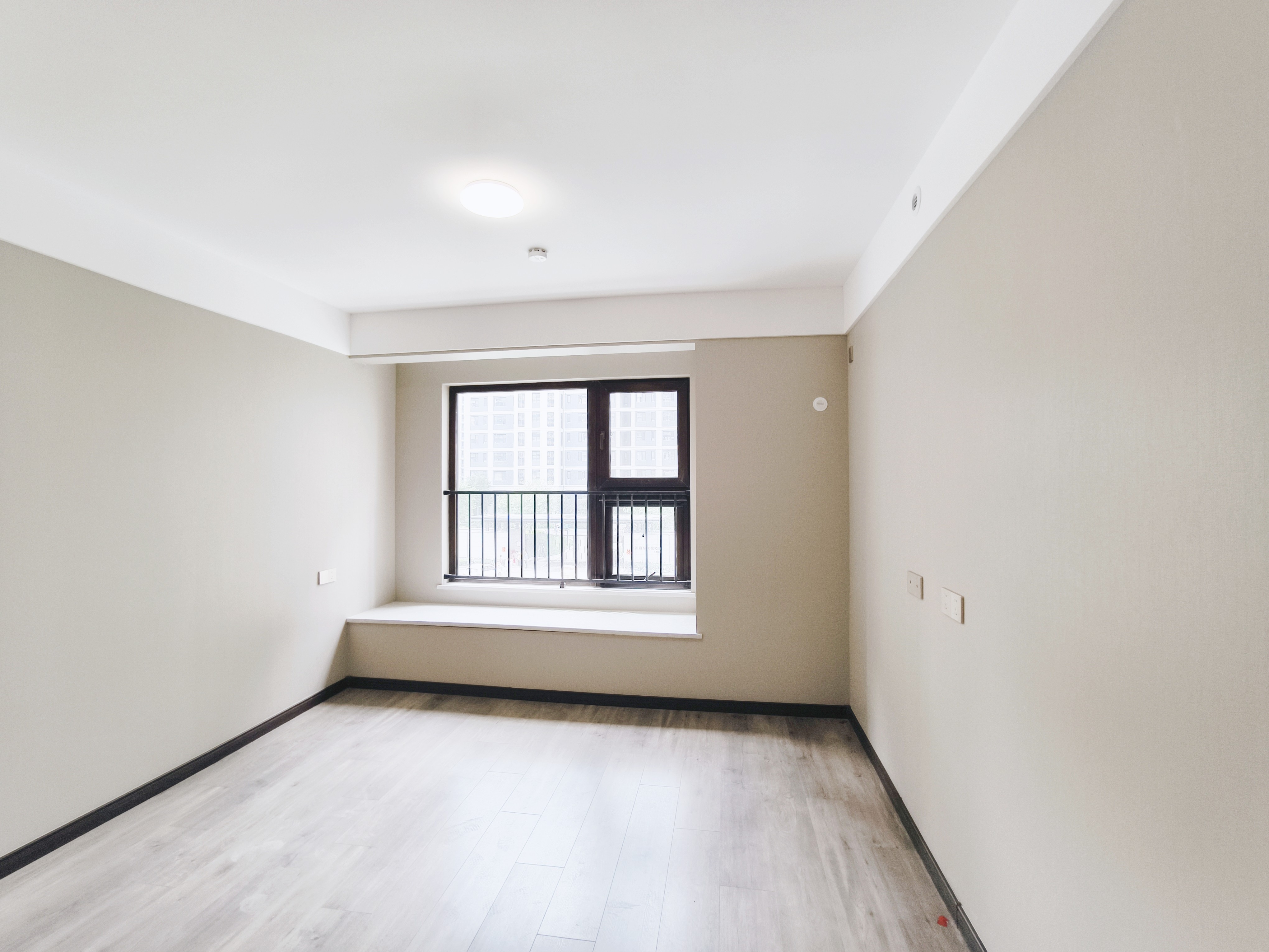 雪山万科城云湾园