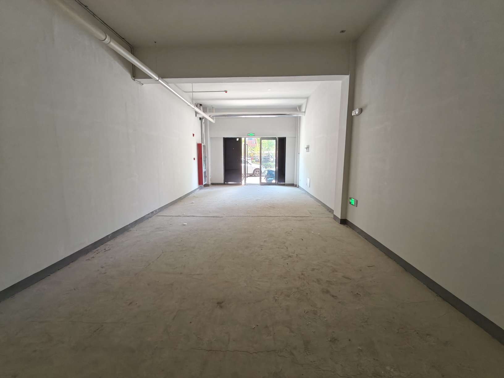  绿城春来风华商铺  南北