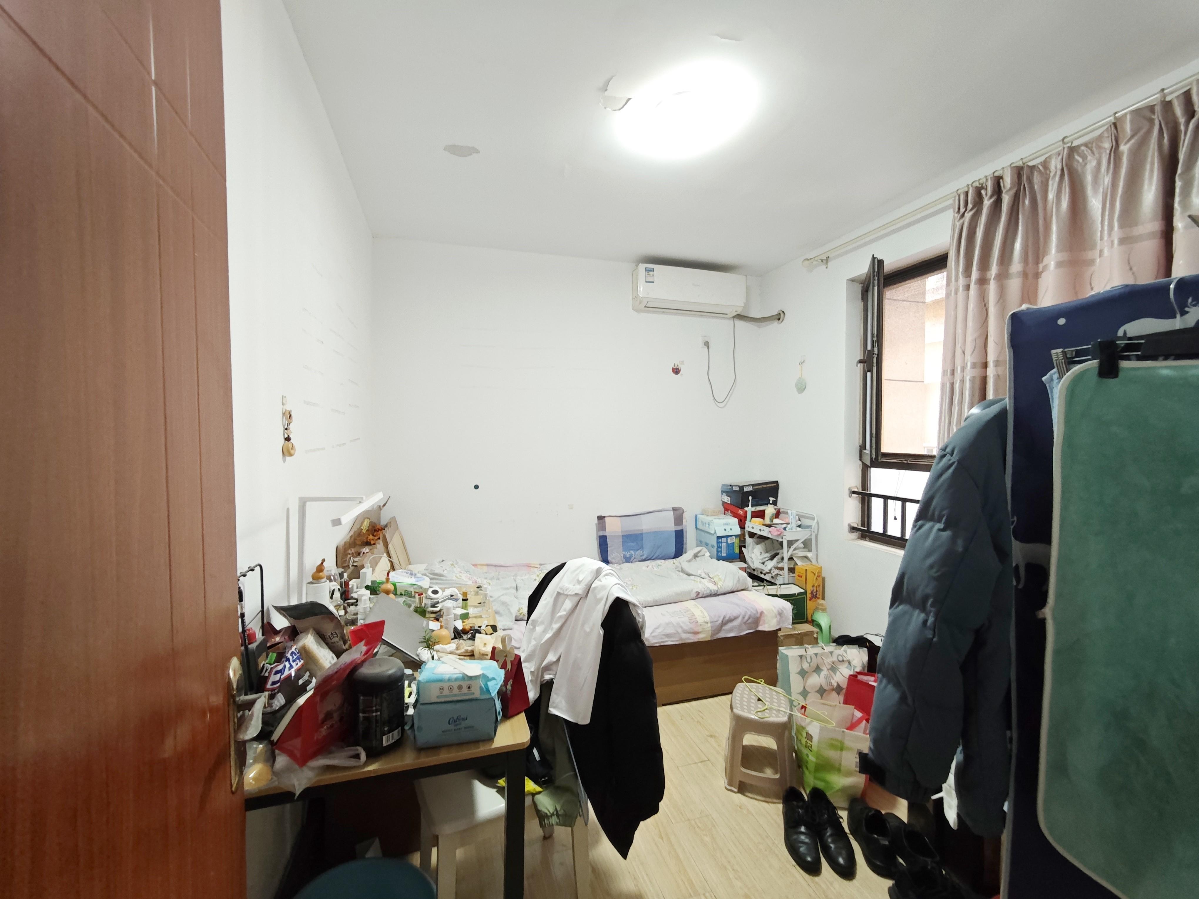 鲁邦奥林逸城东区