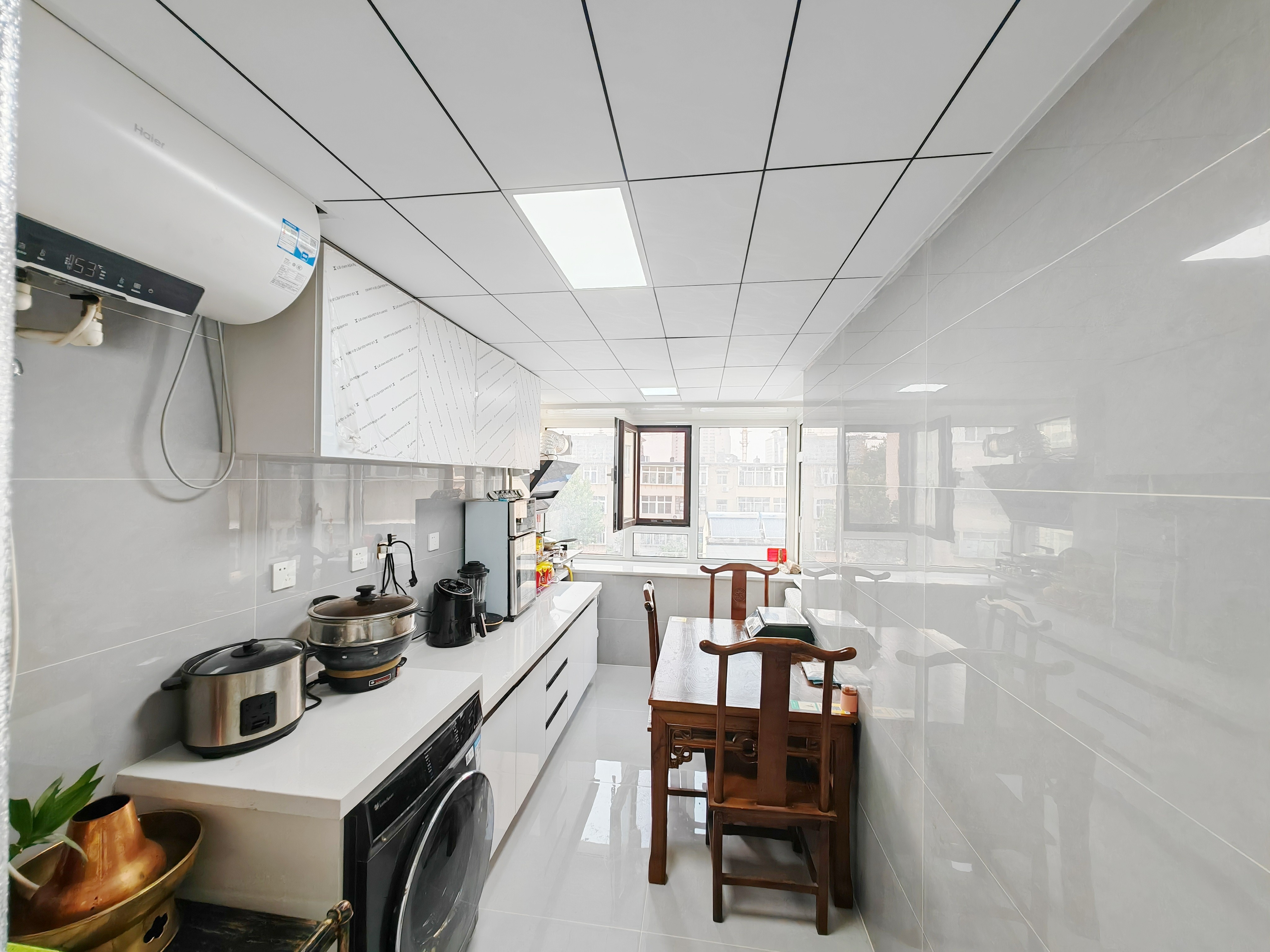 南券门巷小区(趵突泉南路16号)