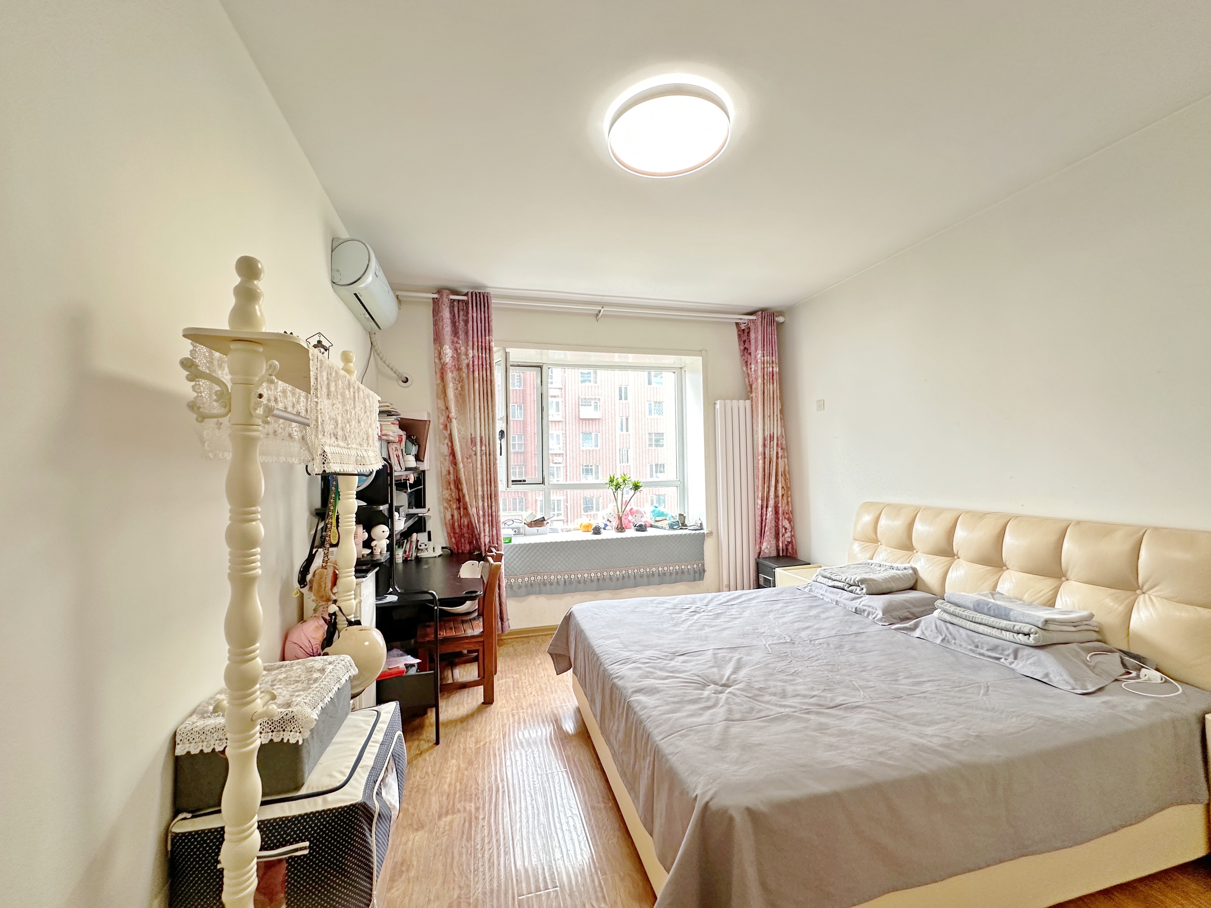 卧龙花园龙泰苑